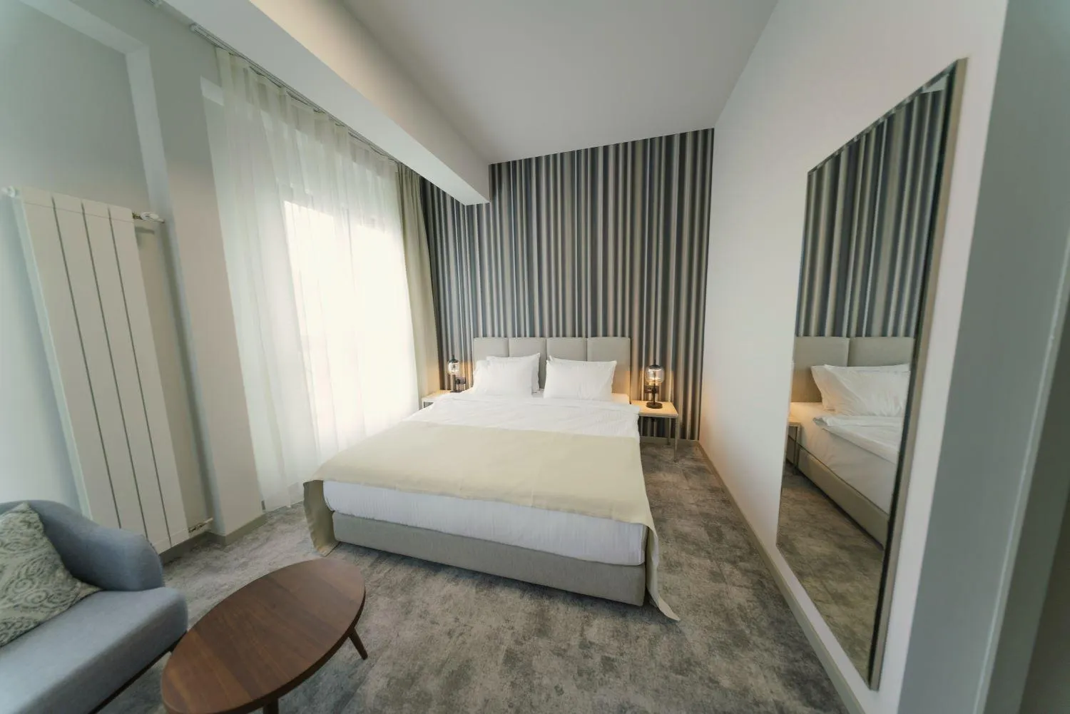 Photo of the whole room, Bed in Botanica Residence