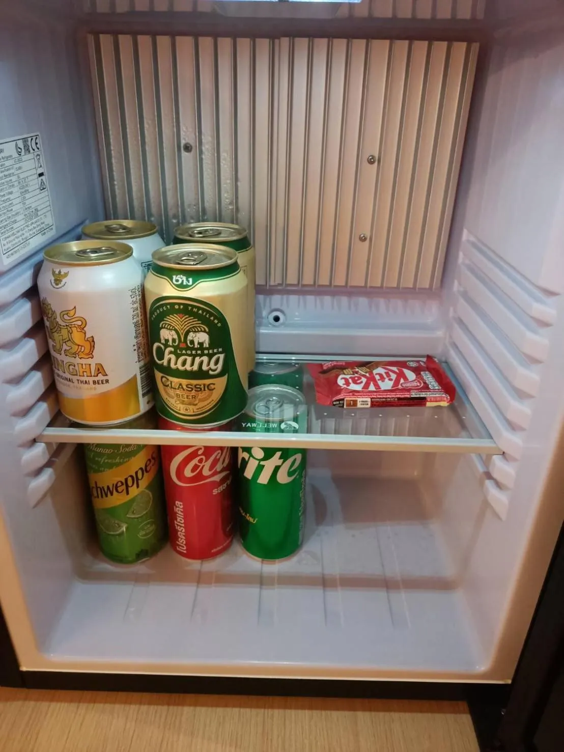 Drinks in March Hotel & Suite Riverside