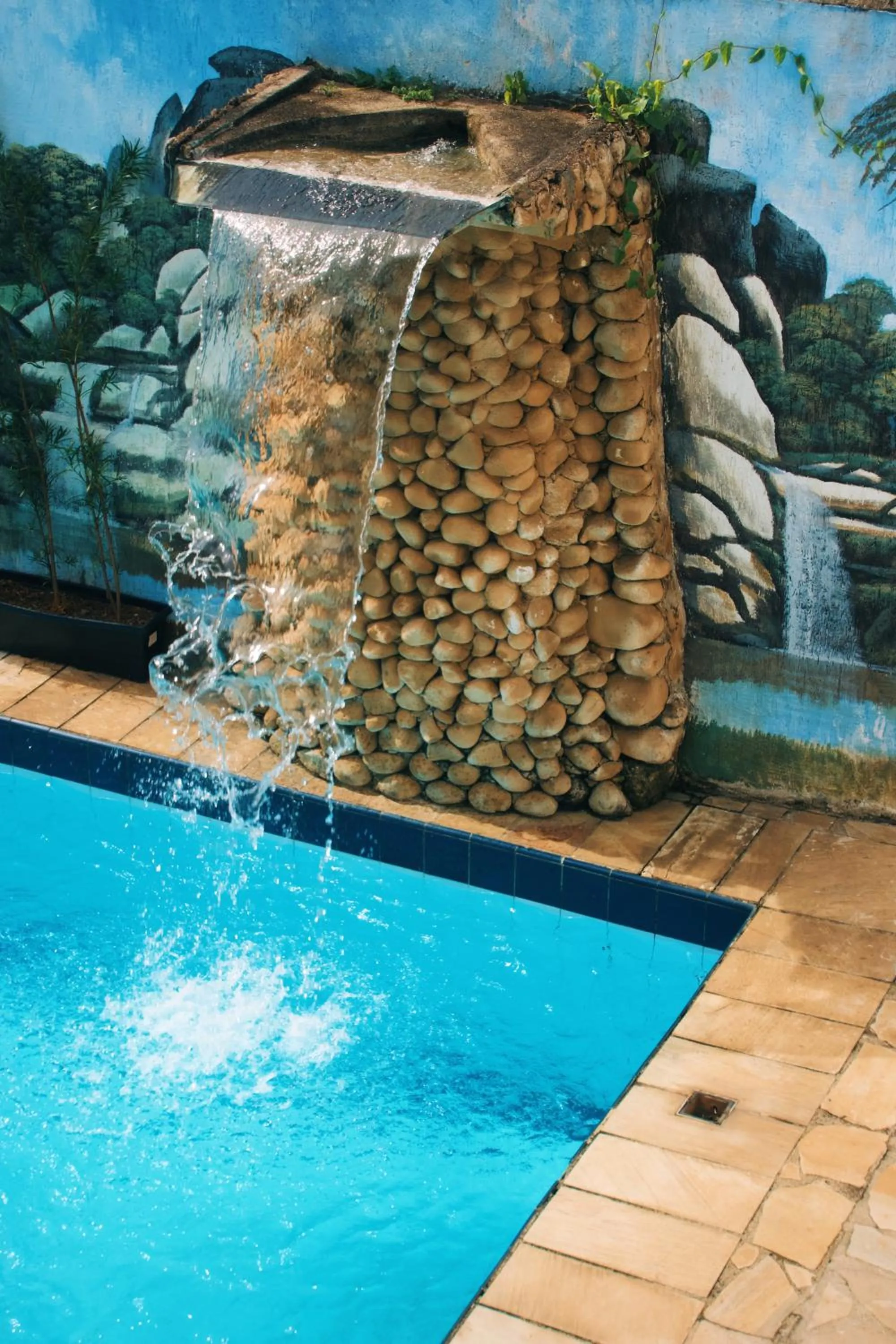 Day in POUSO DE ICARO - POUSADA NO CENTRO de PARATY