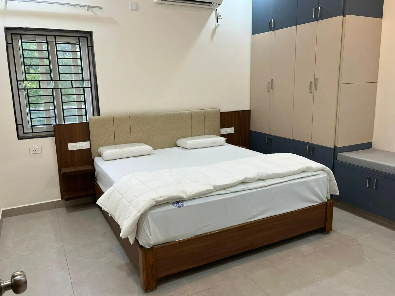 Bed in Achyuta Homestay