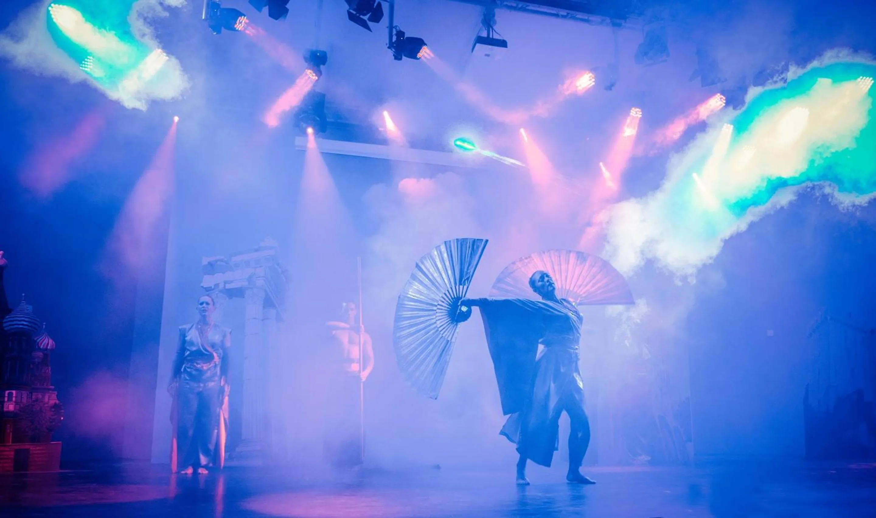 Decorative detail in Ikos Oceania