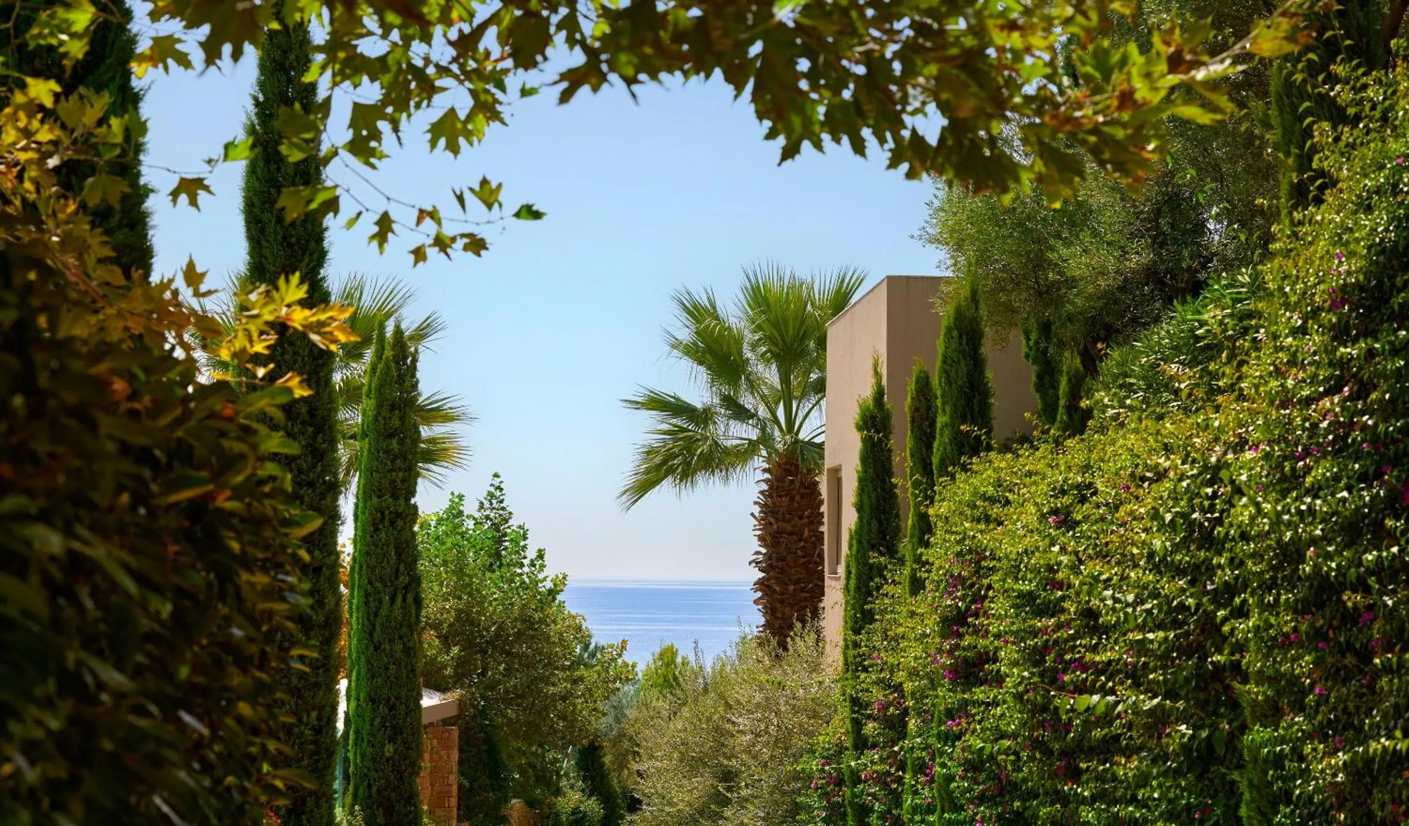 Garden in Ikos Oceania