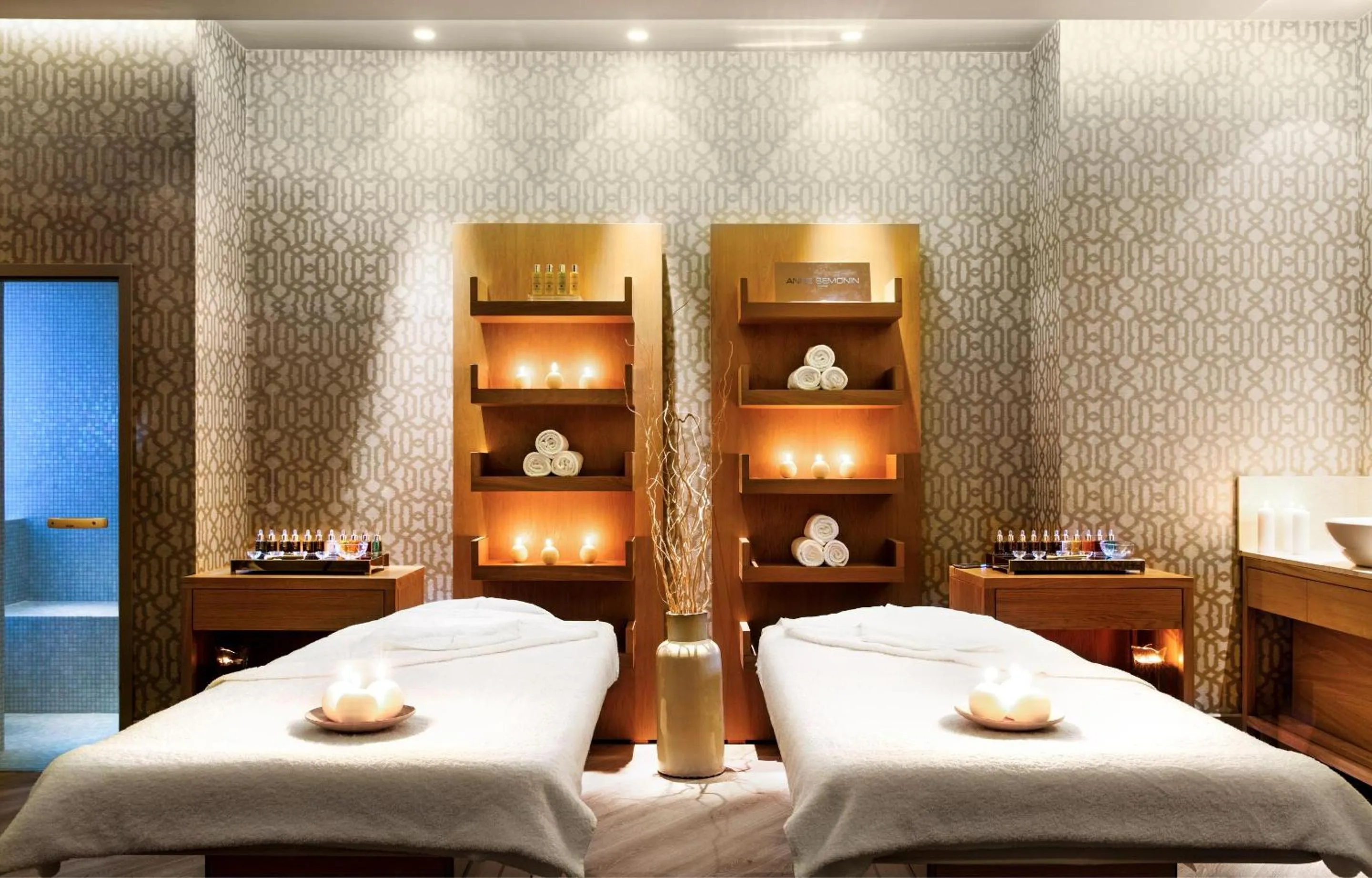 Spa and wellness centre/facilities, Bed in Ikos Oceania