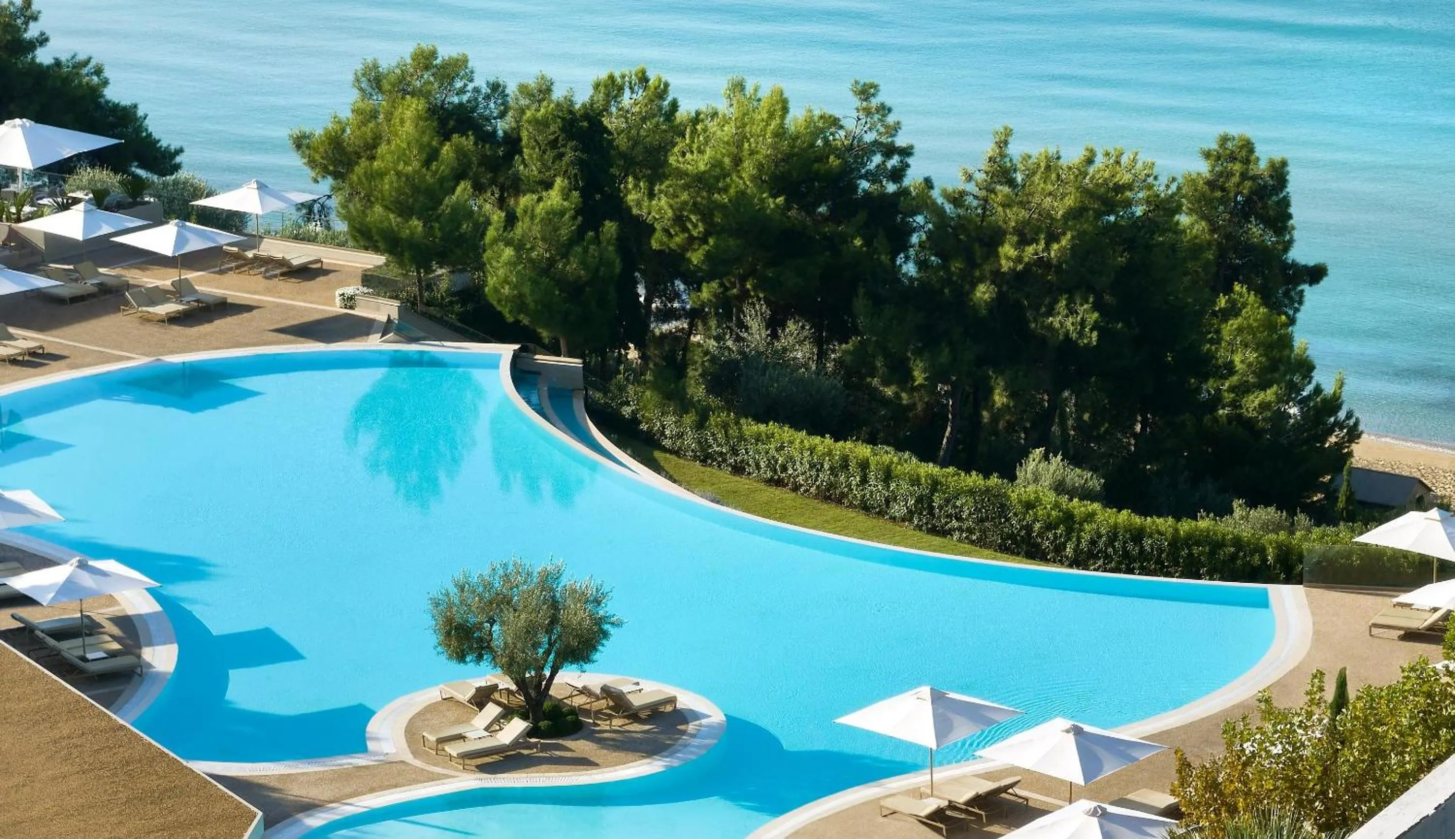 Swimming pool in Ikos Oceania