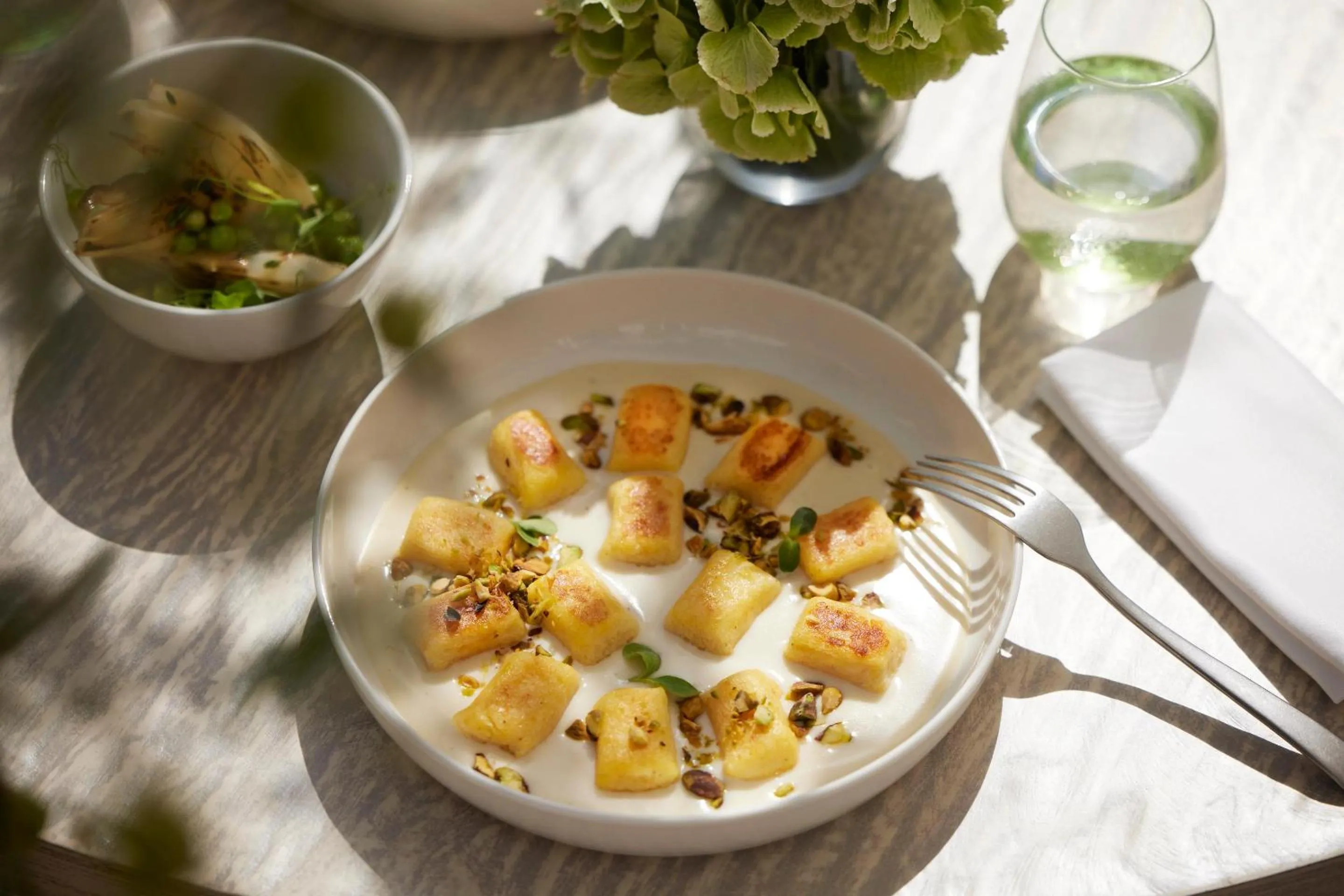 Restaurant/places to eat in Ikos Oceania