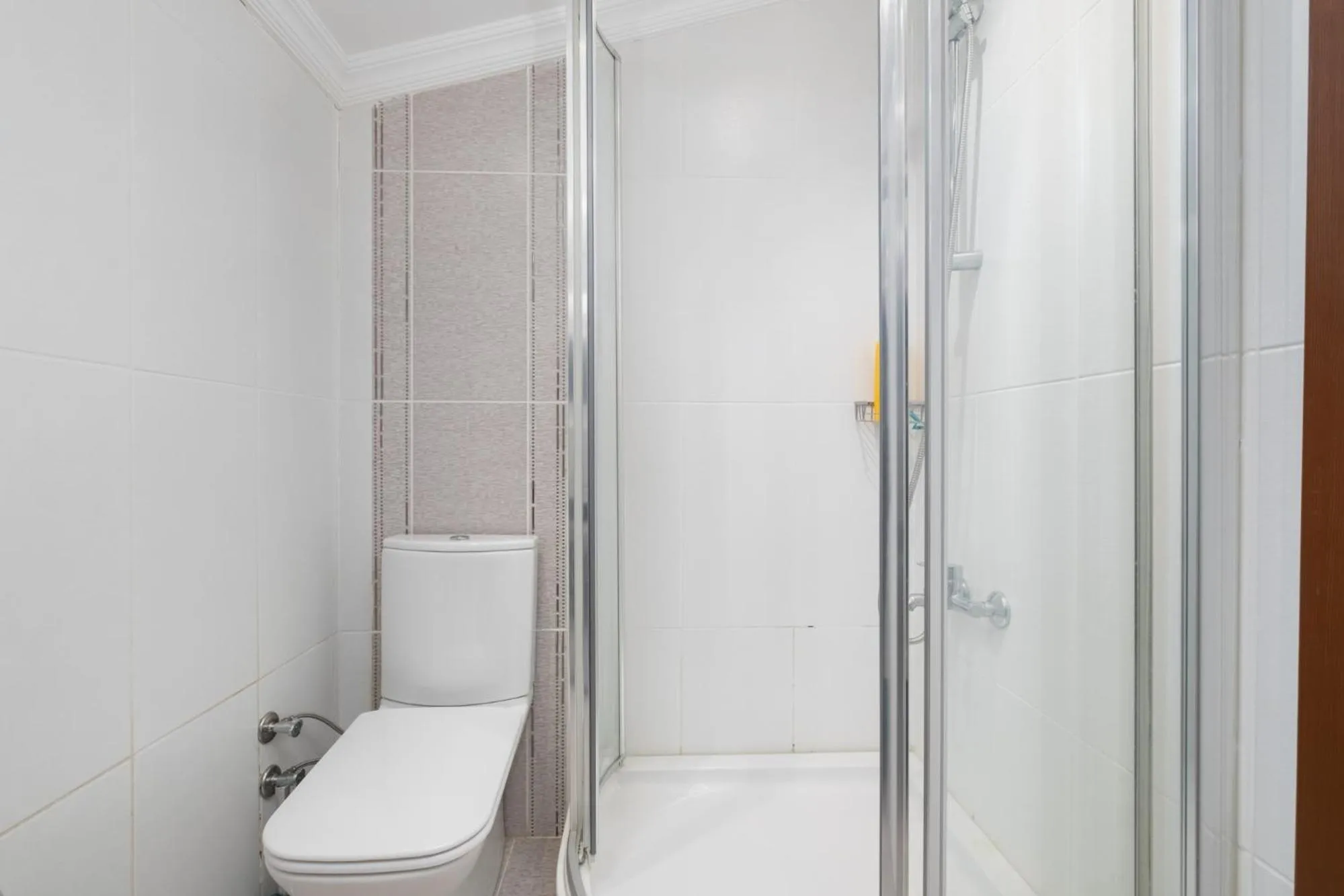 Shower in Uludag Tatil Evleri & Villa Dogus Uludağ