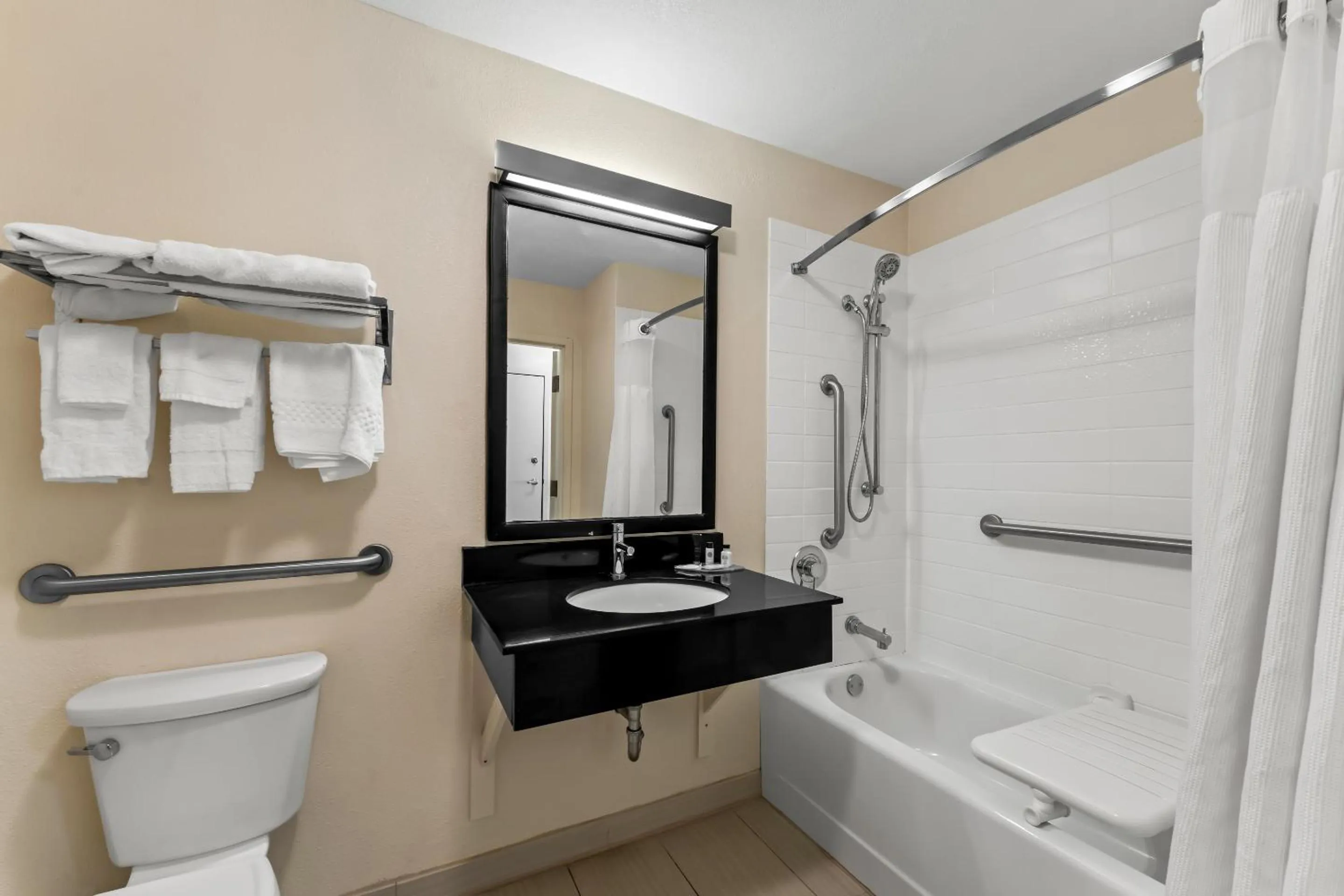 Bathroom in Rodeway Inn