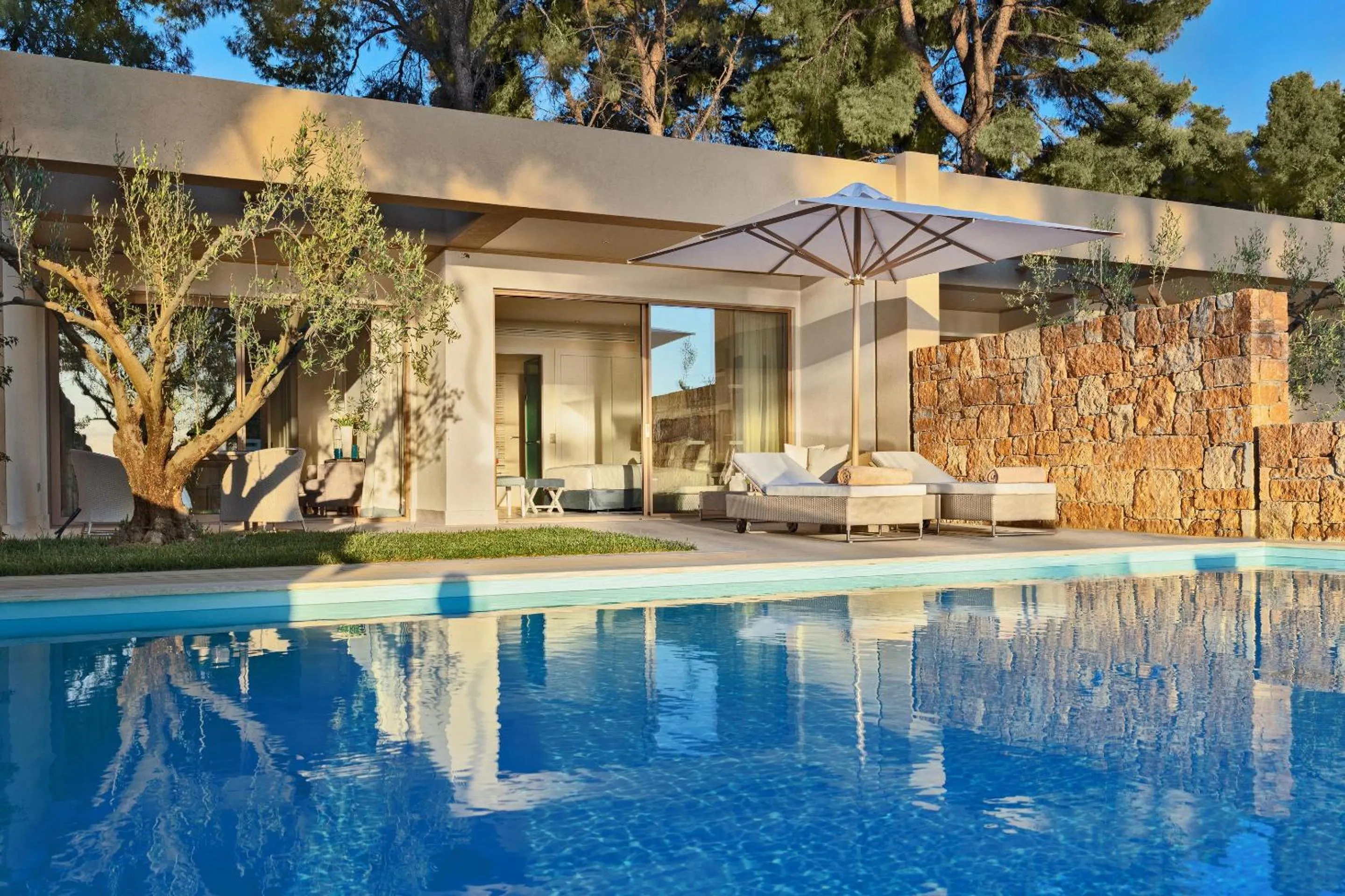 Swimming pool in Sani Club