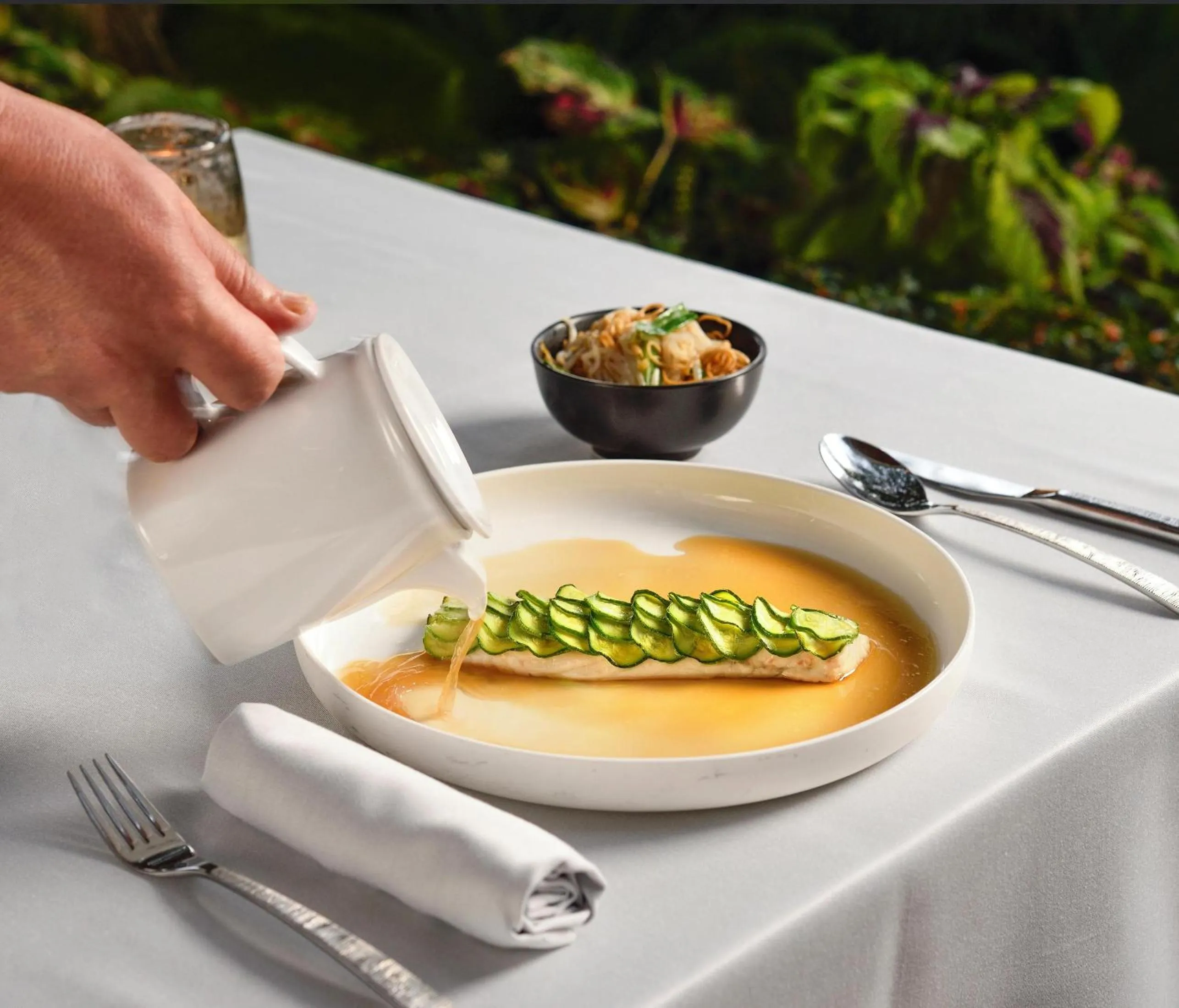 Restaurant/places to eat in Sani Club