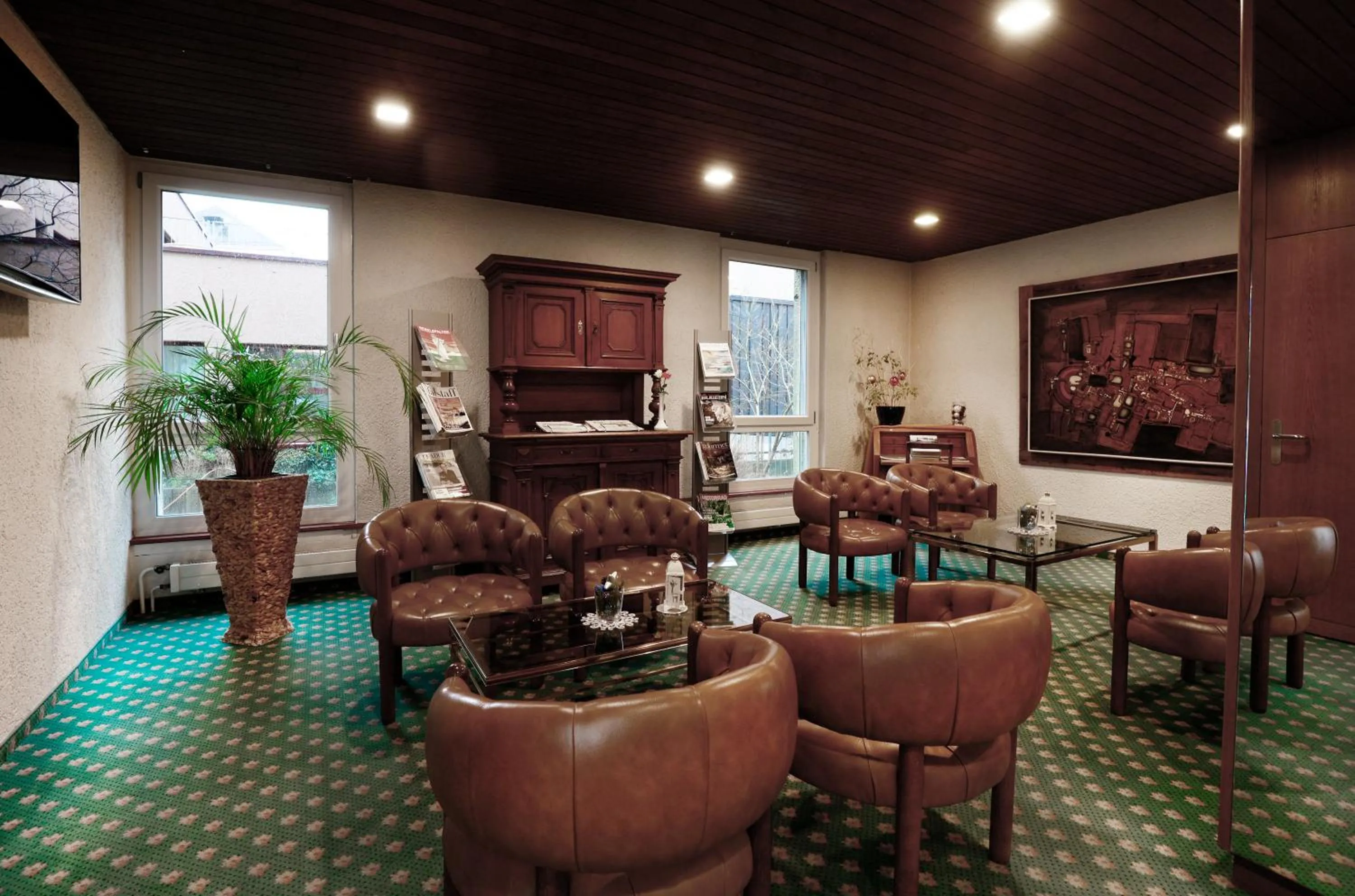 Seating area in Hotel Thurgauerhof Self-Check-in