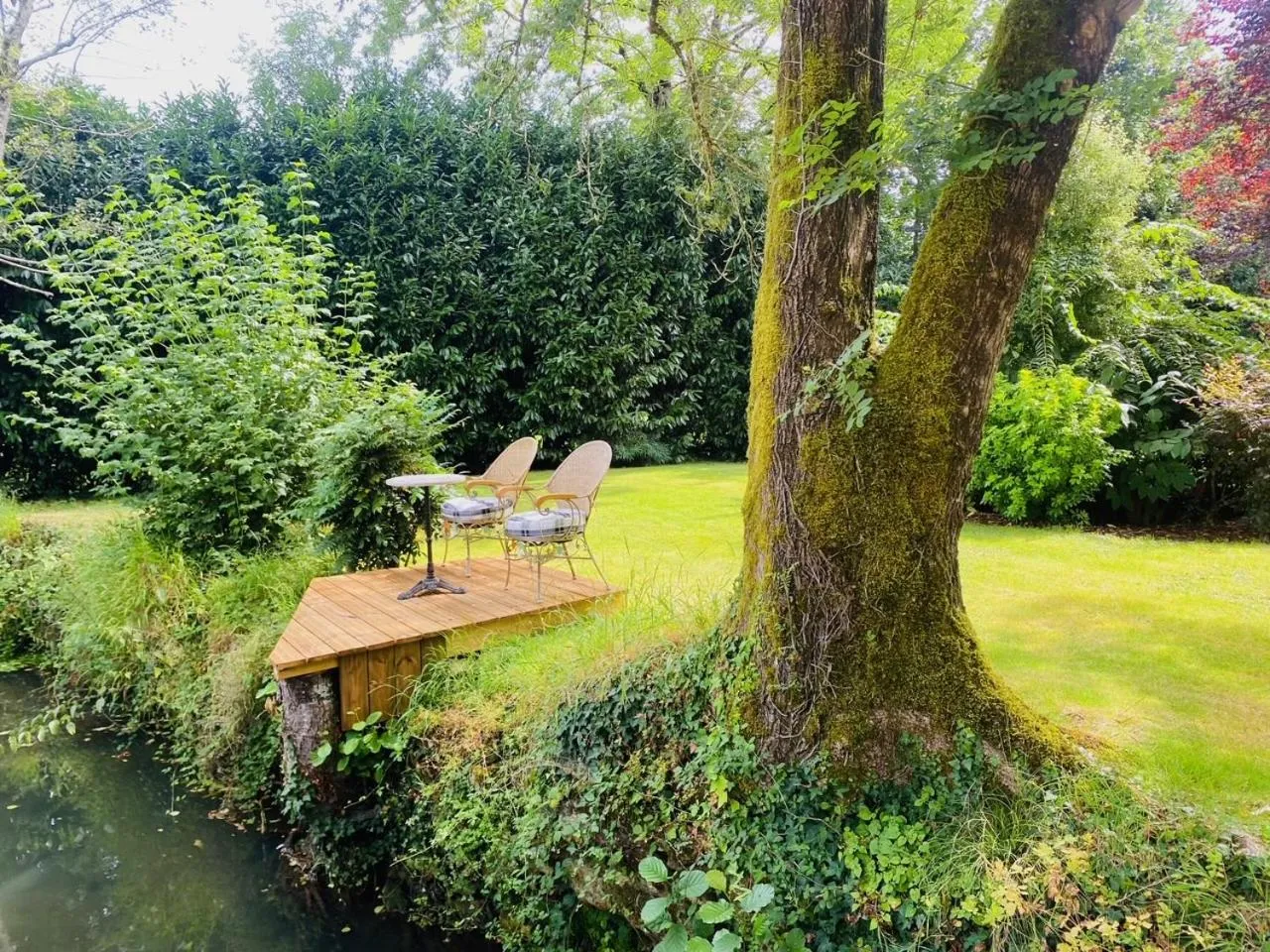 Garden in Moulin du Fontcourt