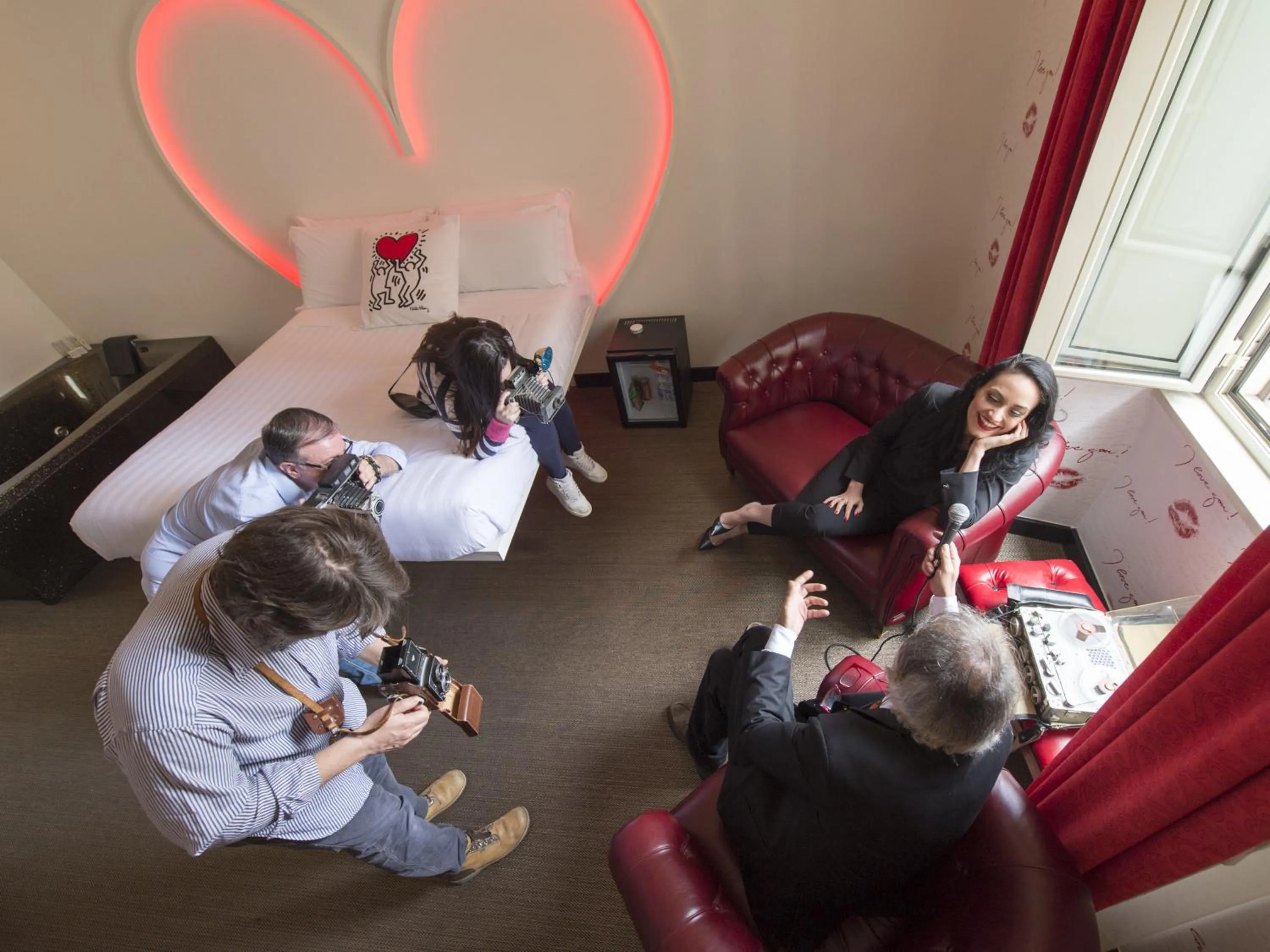 Bedroom in Magenta Campo dei Fiori