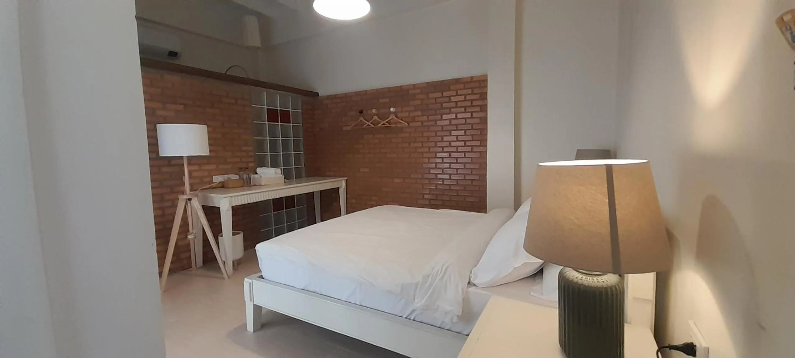 Bed in To The Moon Guesthouse