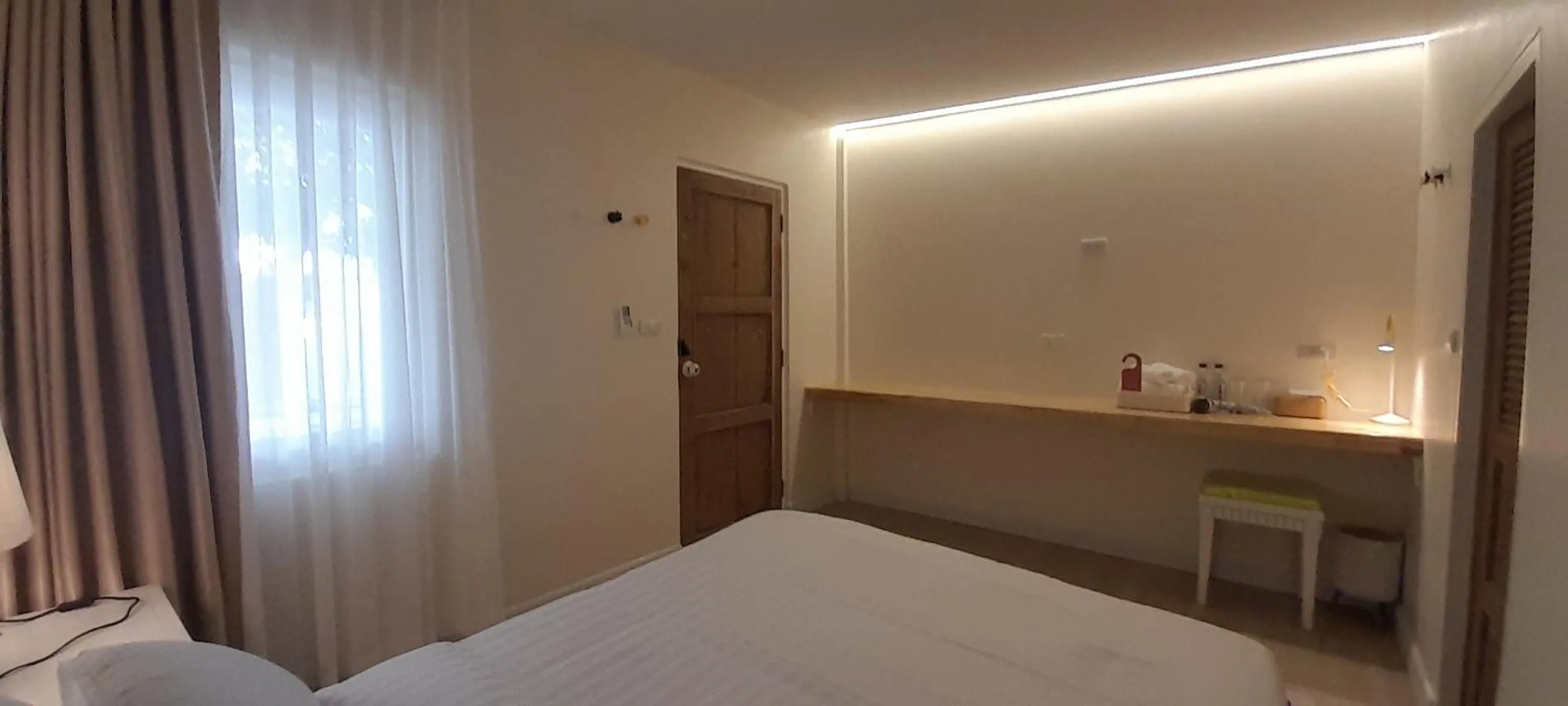 Bed in To The Moon Guesthouse