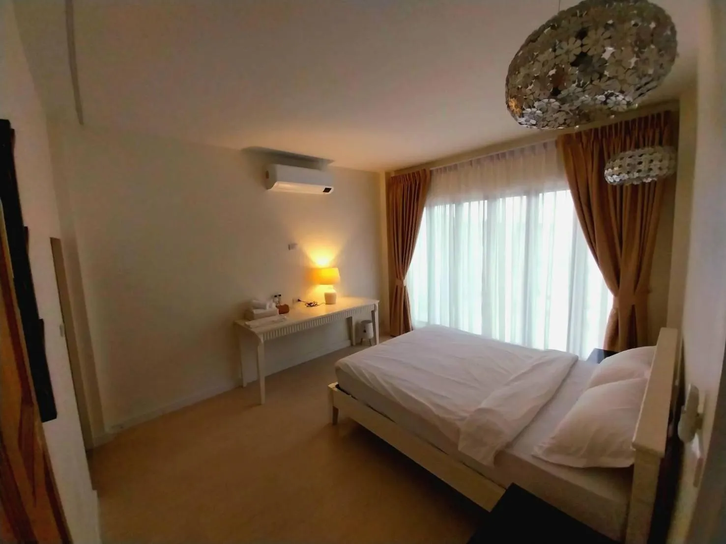 Bed in To The Moon Guesthouse