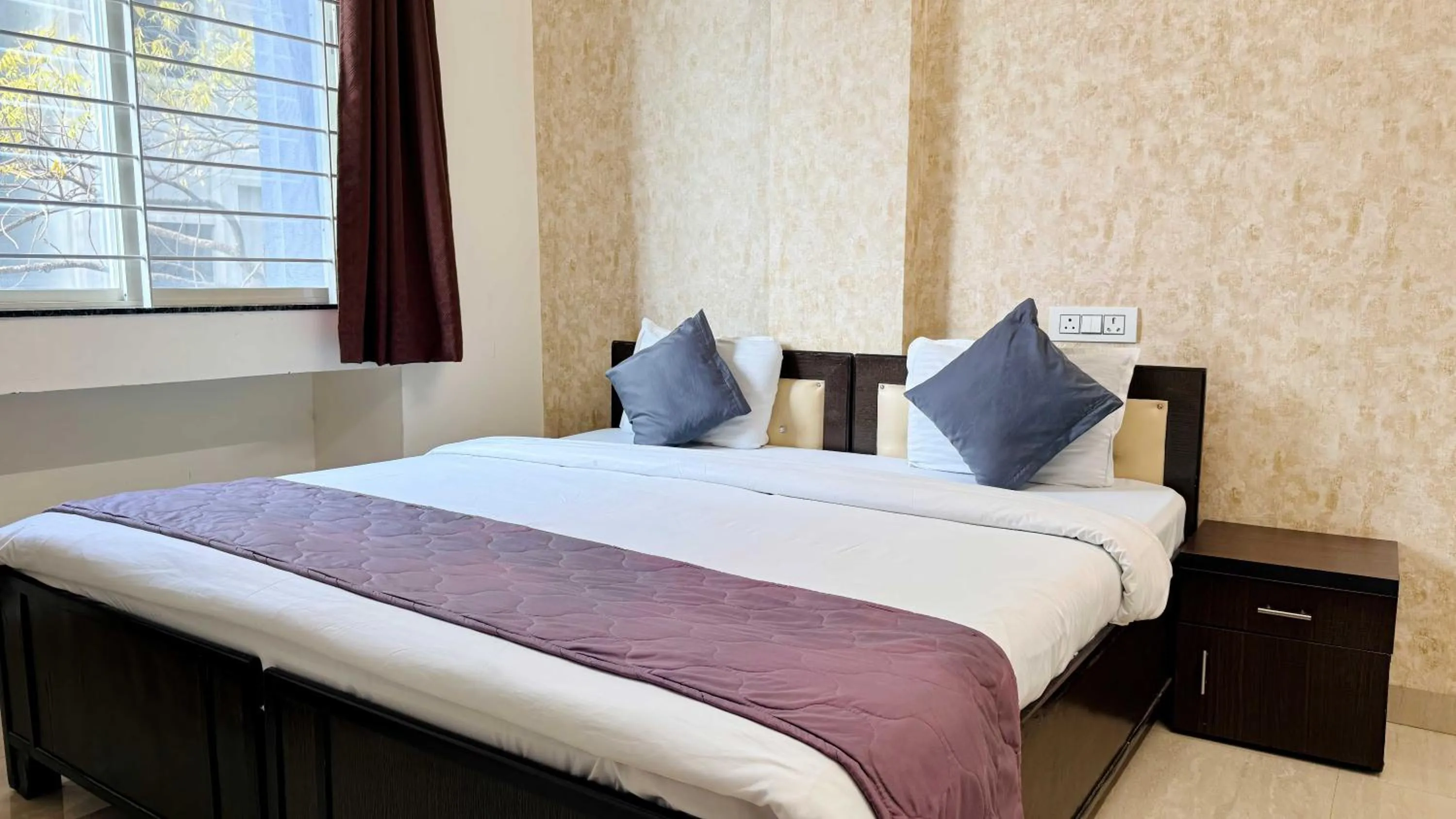 Bed in Hotel Regency