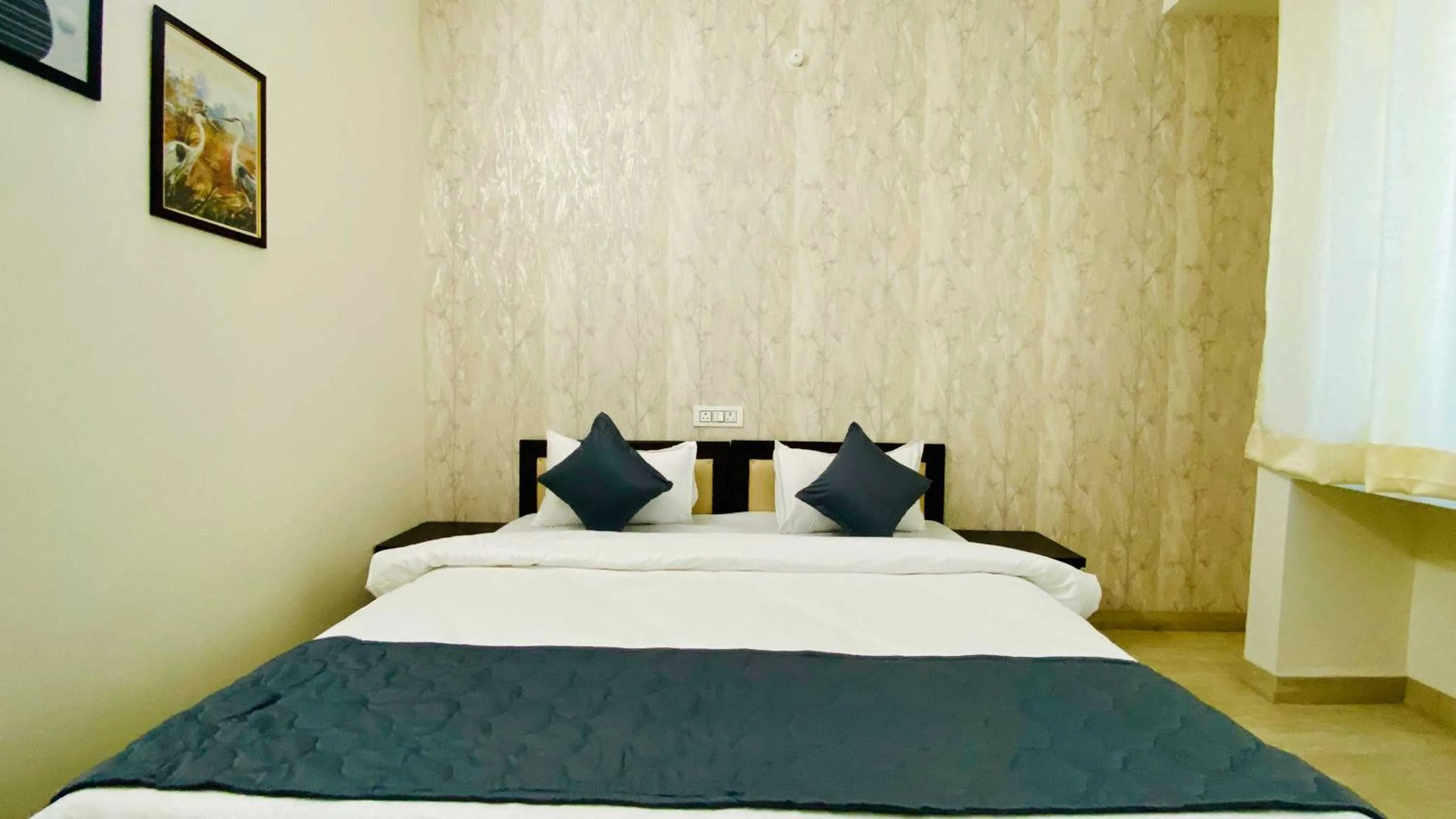 Bed in Hotel Regency