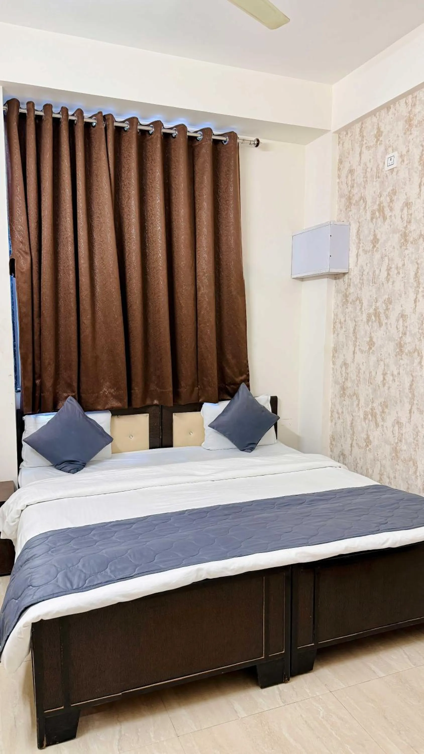 Bed in Hotel Regency