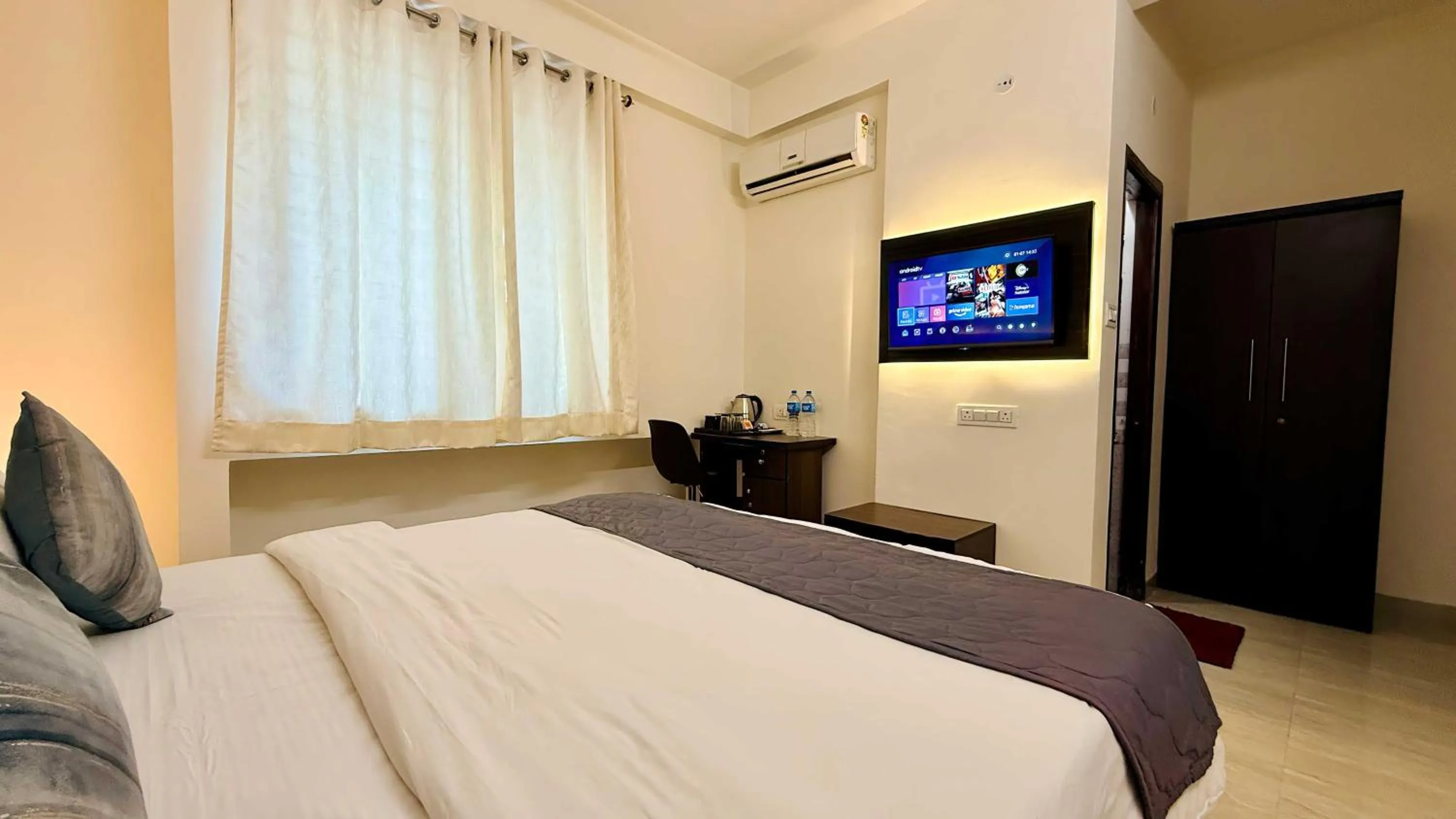 Bed in Hotel Regency