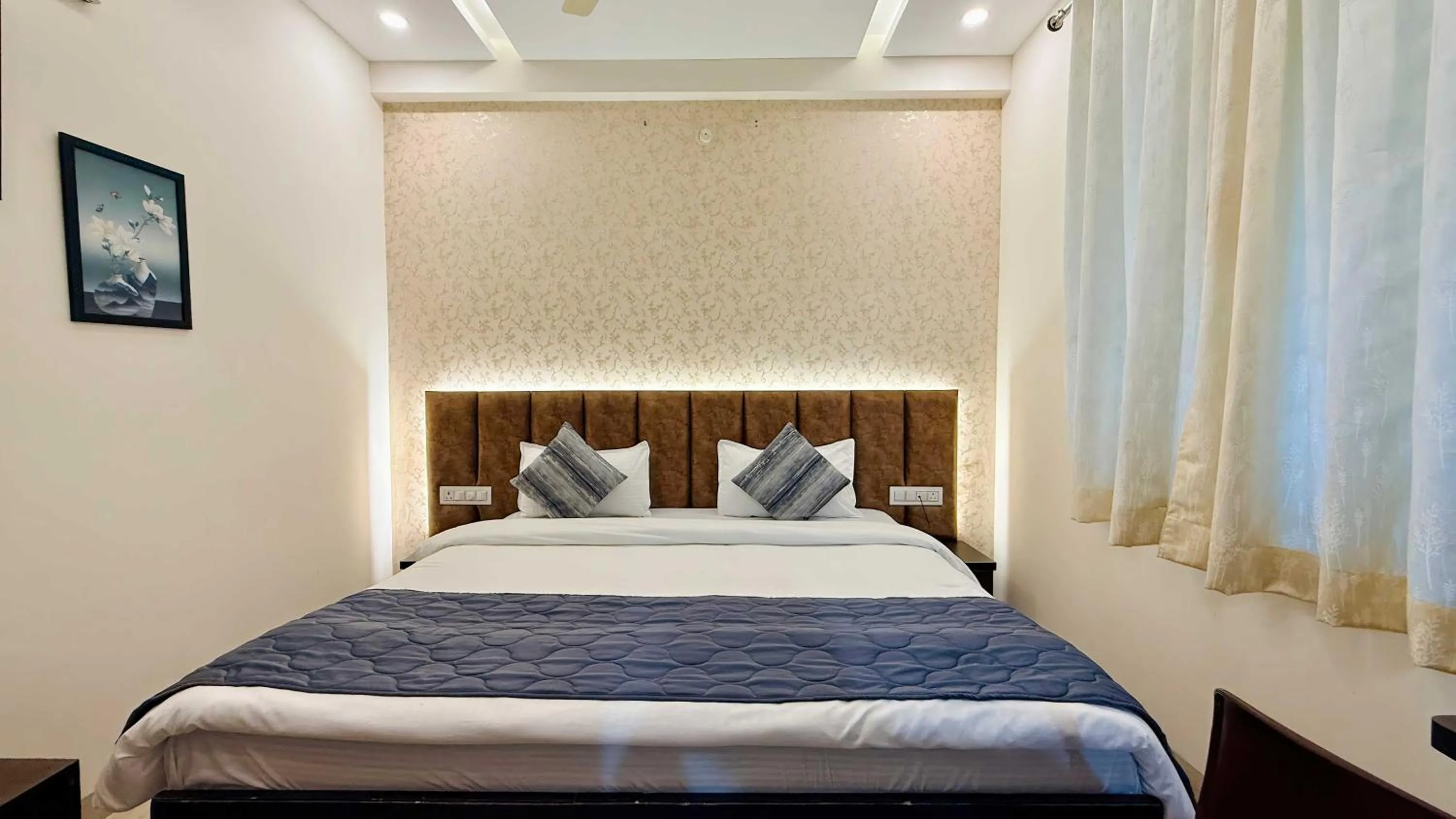 Bed in Hotel Regency