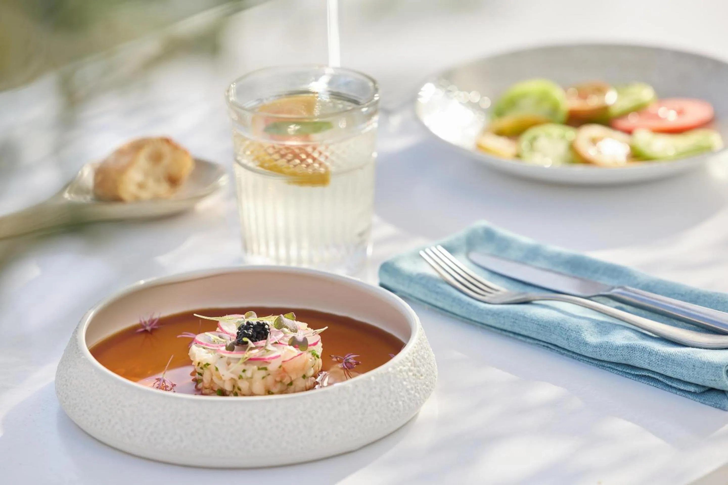 Restaurant/places to eat in Sani Beach