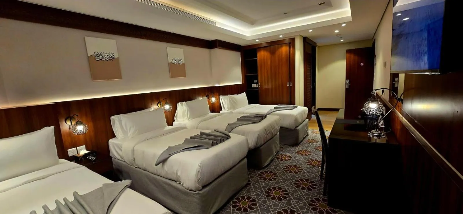 Bed in Maysan Rehab Al Mysk Hotel