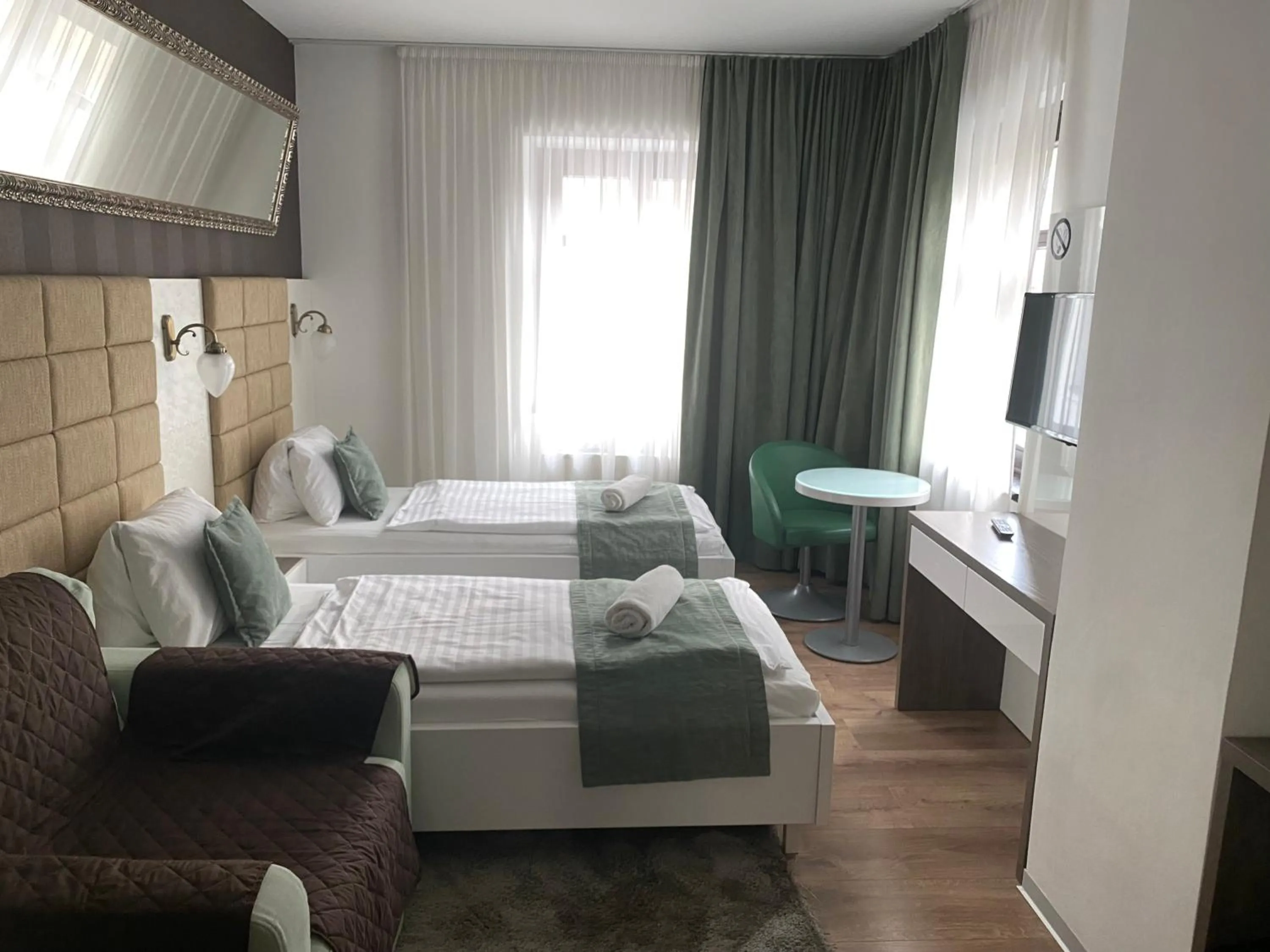 Photo of the whole room, Bed in VIP Apartments