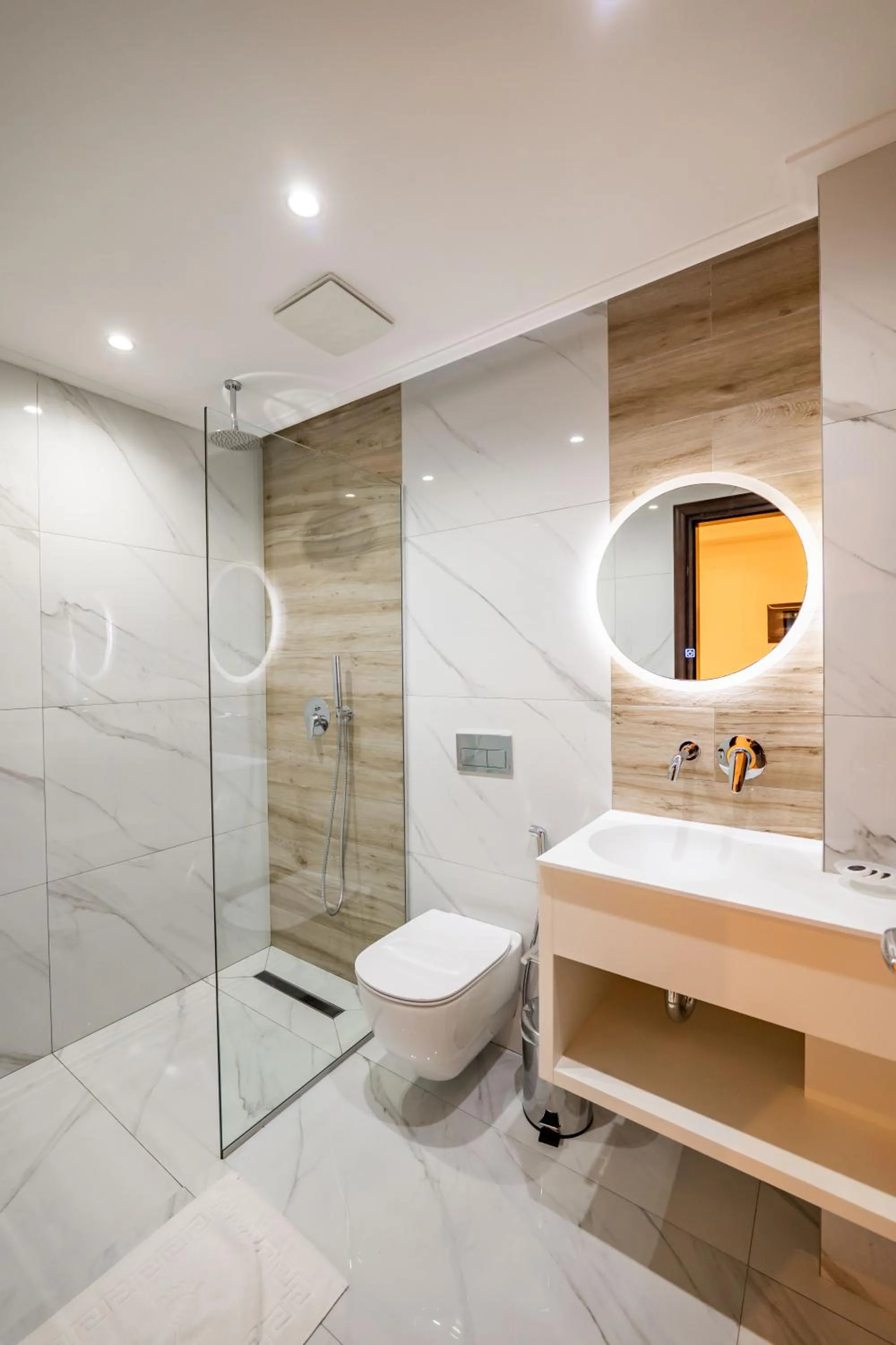 Toilet in Heksamil Hotel