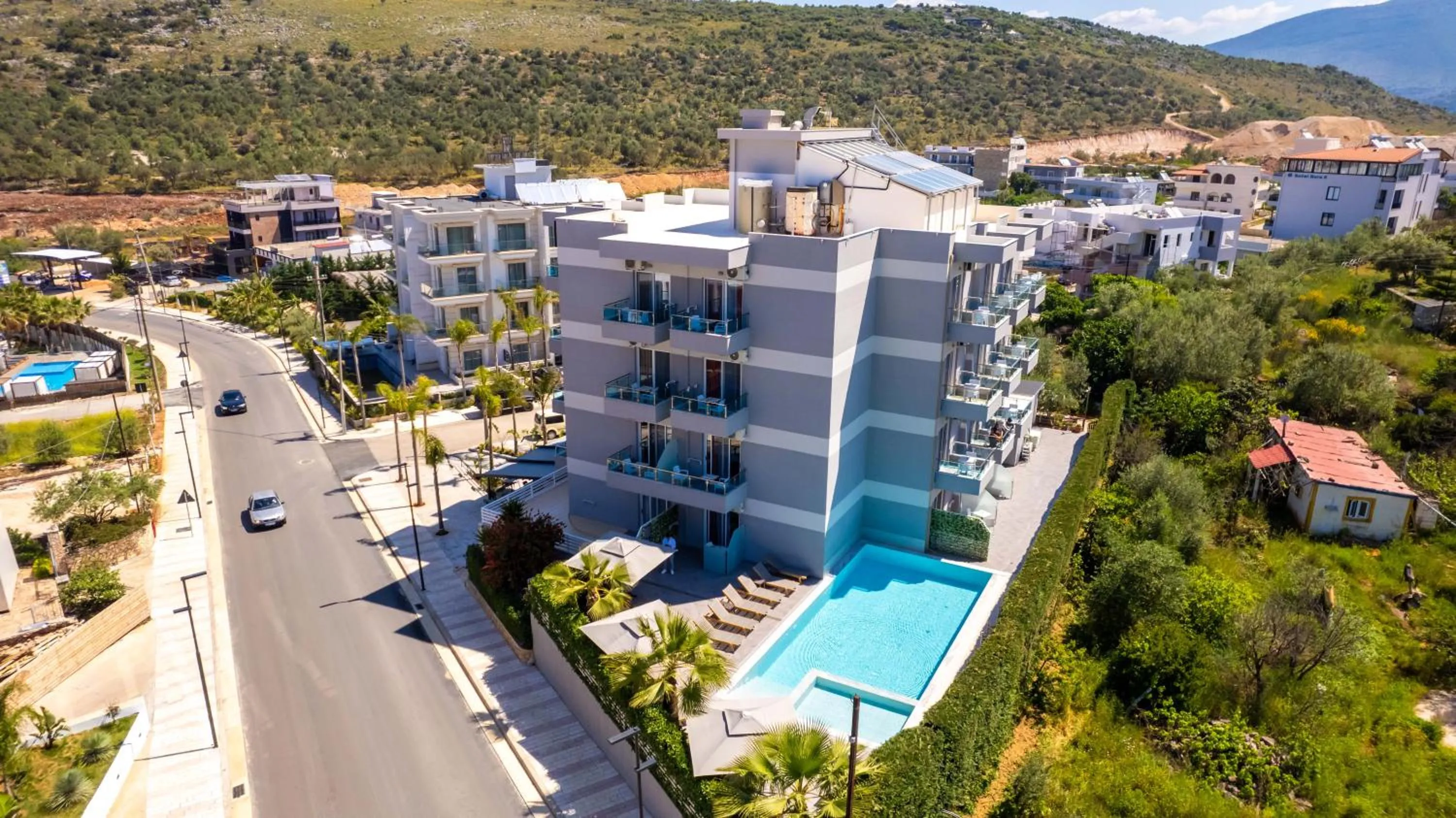 Property building in Heksamil Hotel