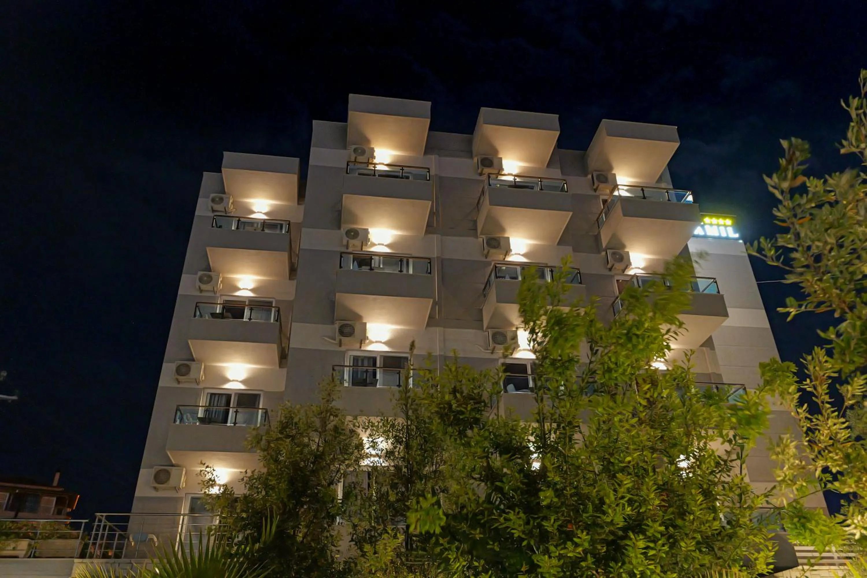 Property building in Heksamil Hotel