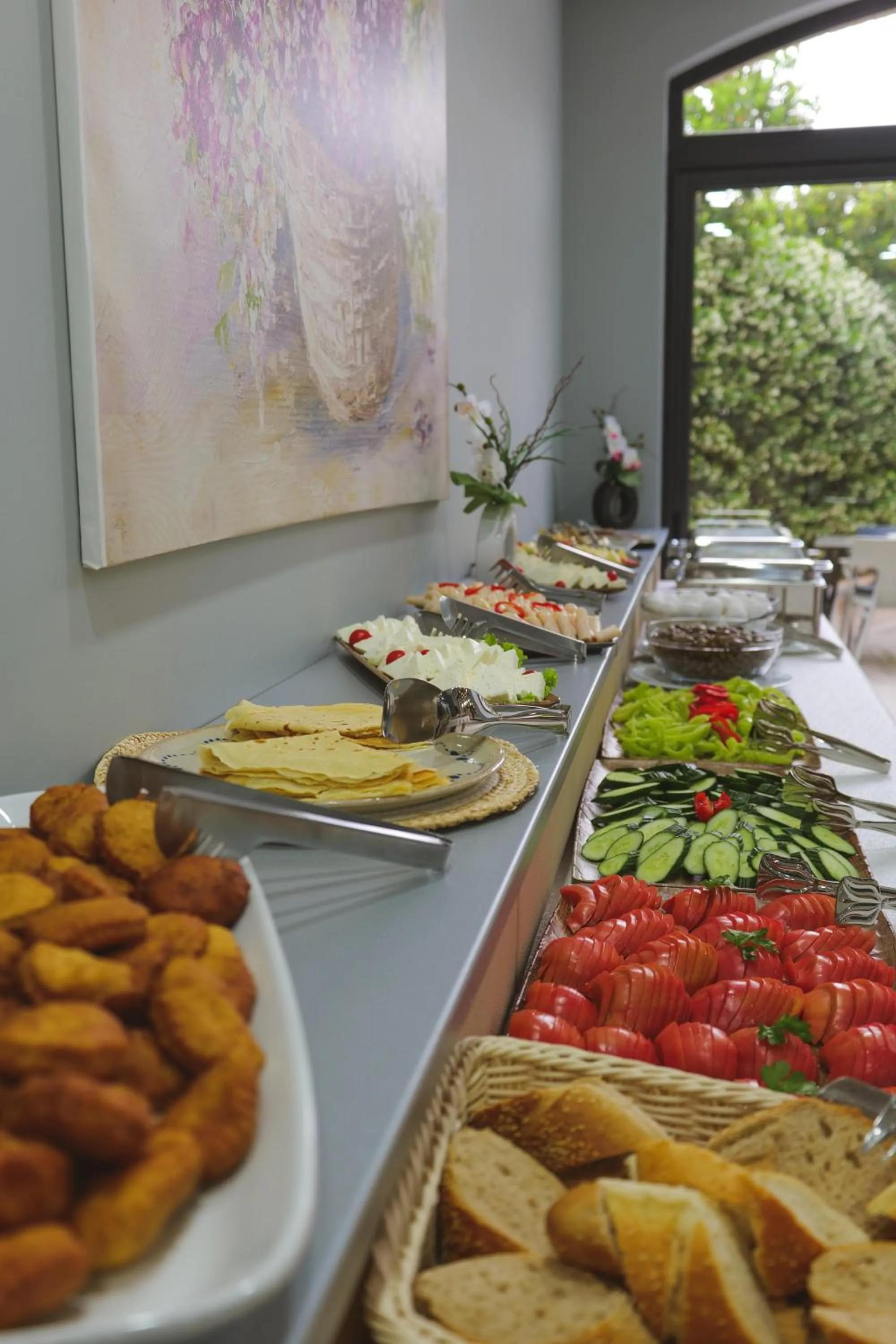 Food and drinks in Heksamil Hotel