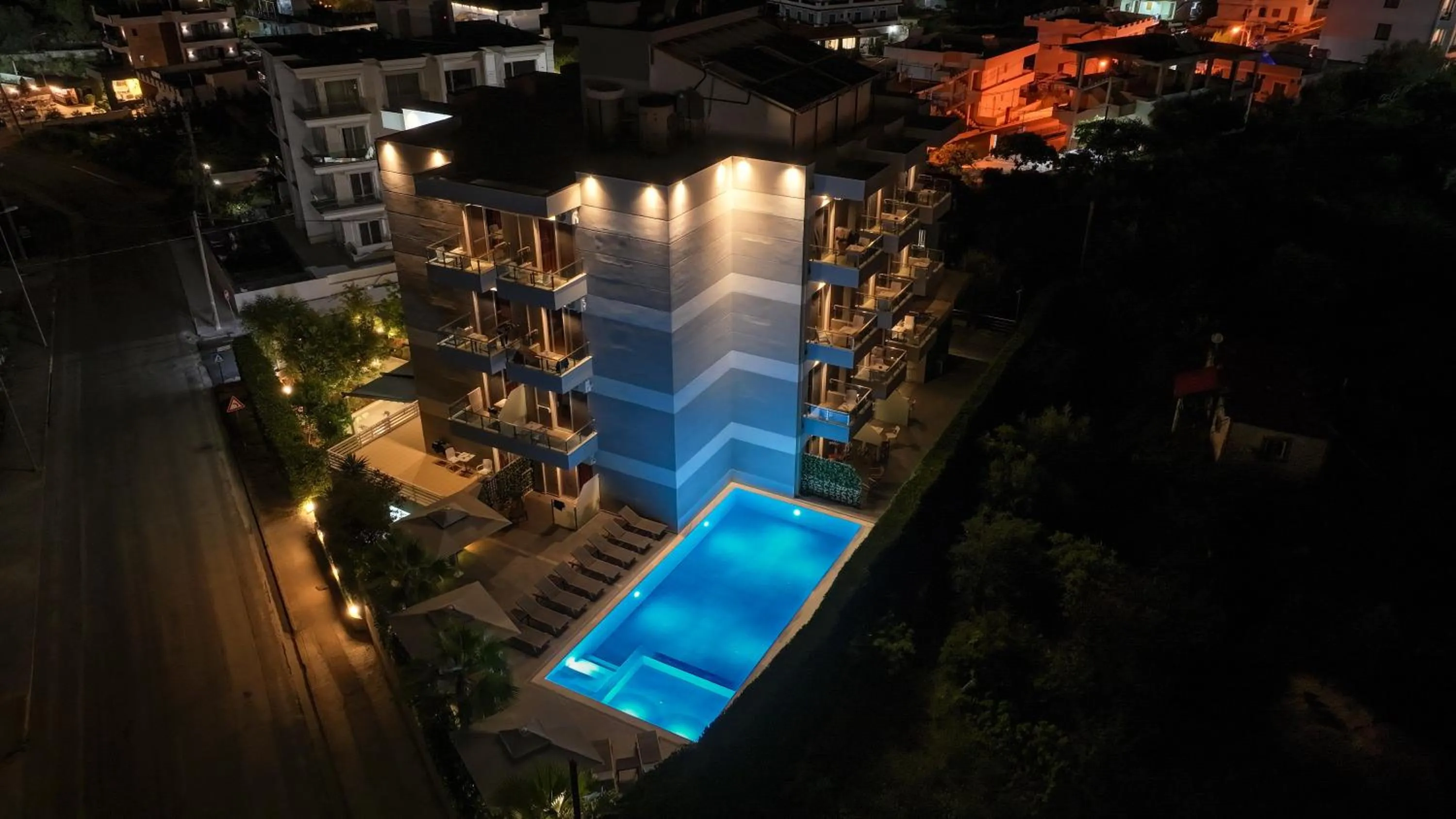 Property building in Heksamil Hotel