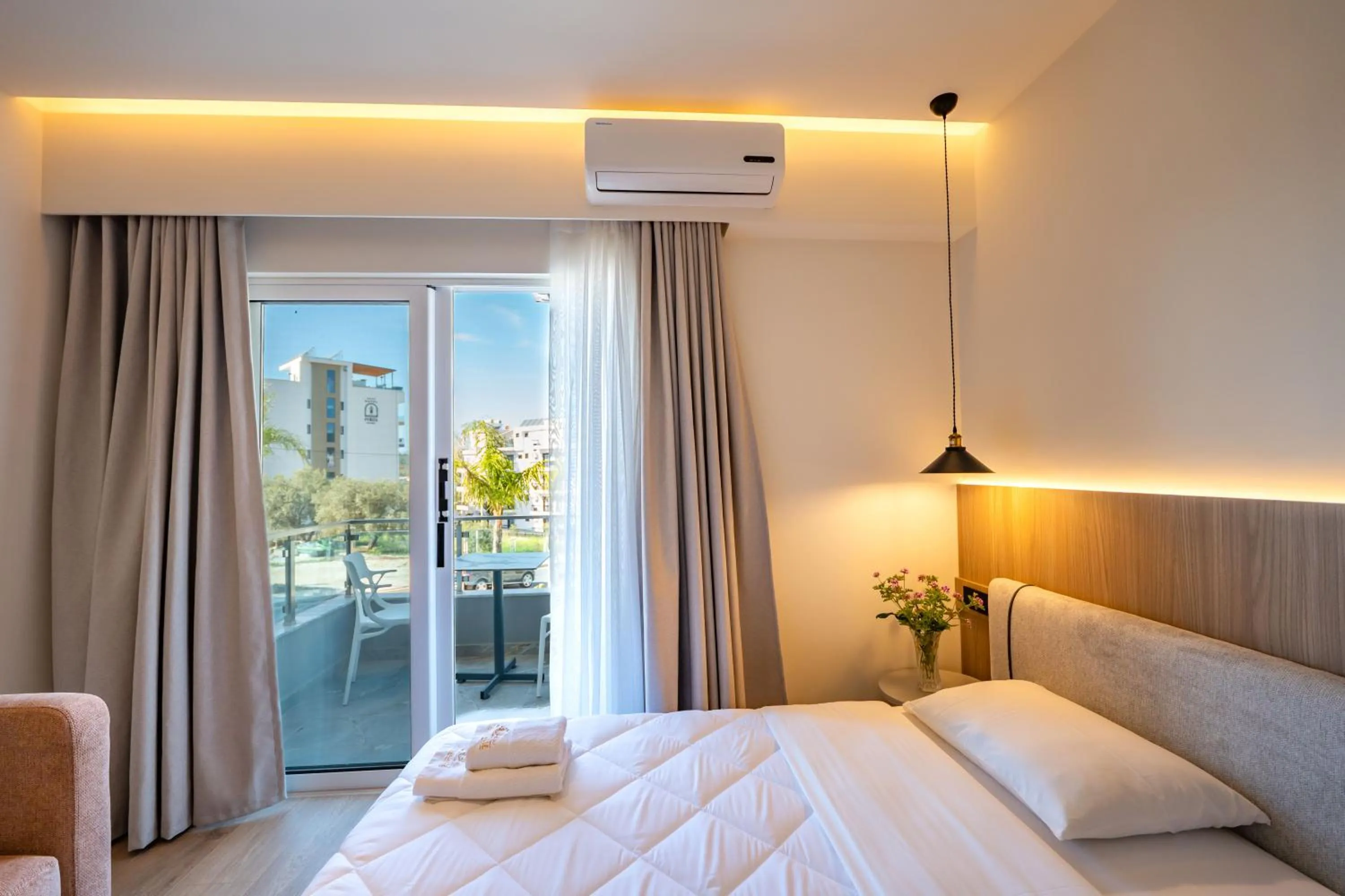 Bed in Heksamil Hotel