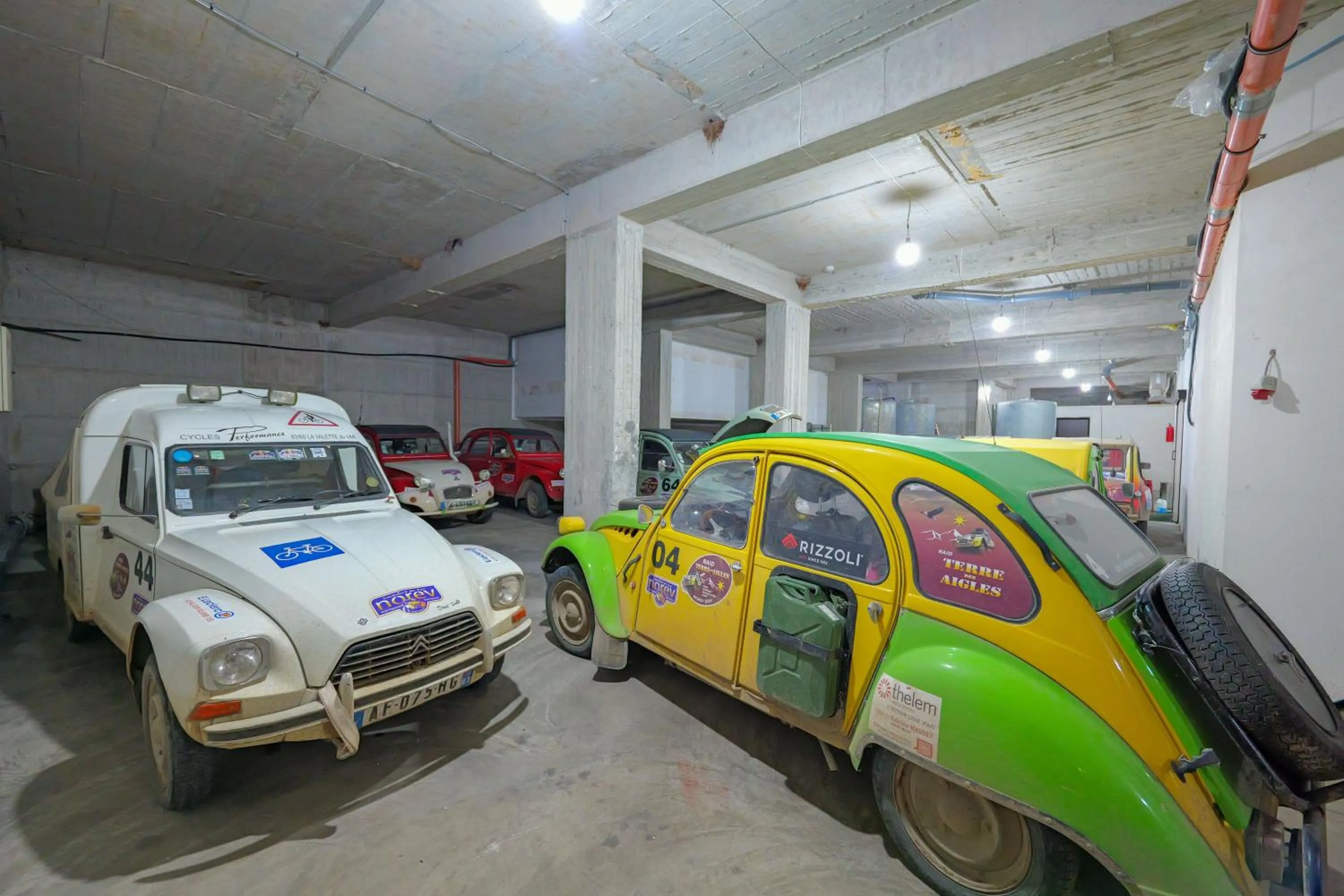 Parking in Heksamil Hotel