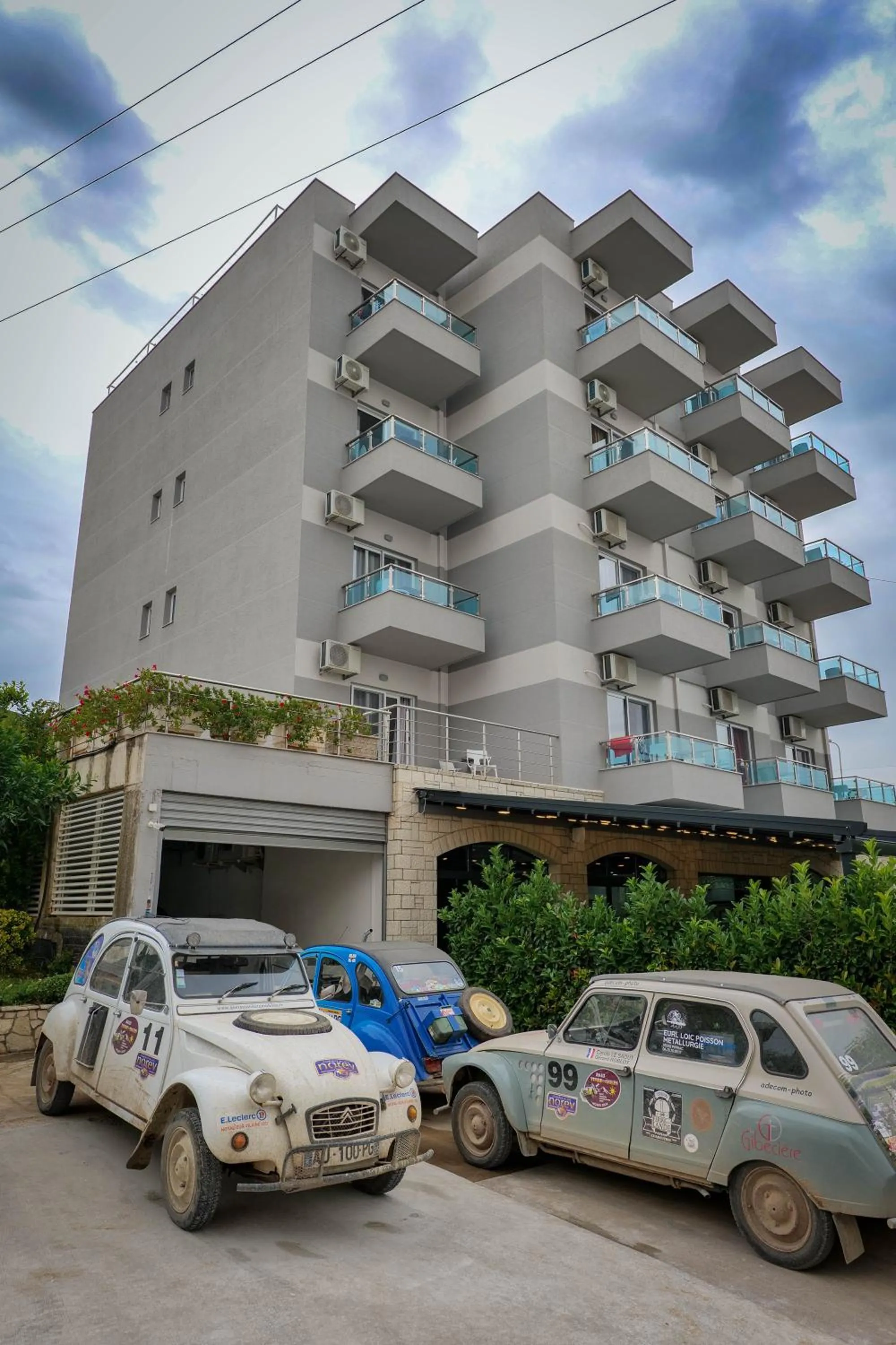 Property building in Heksamil Hotel