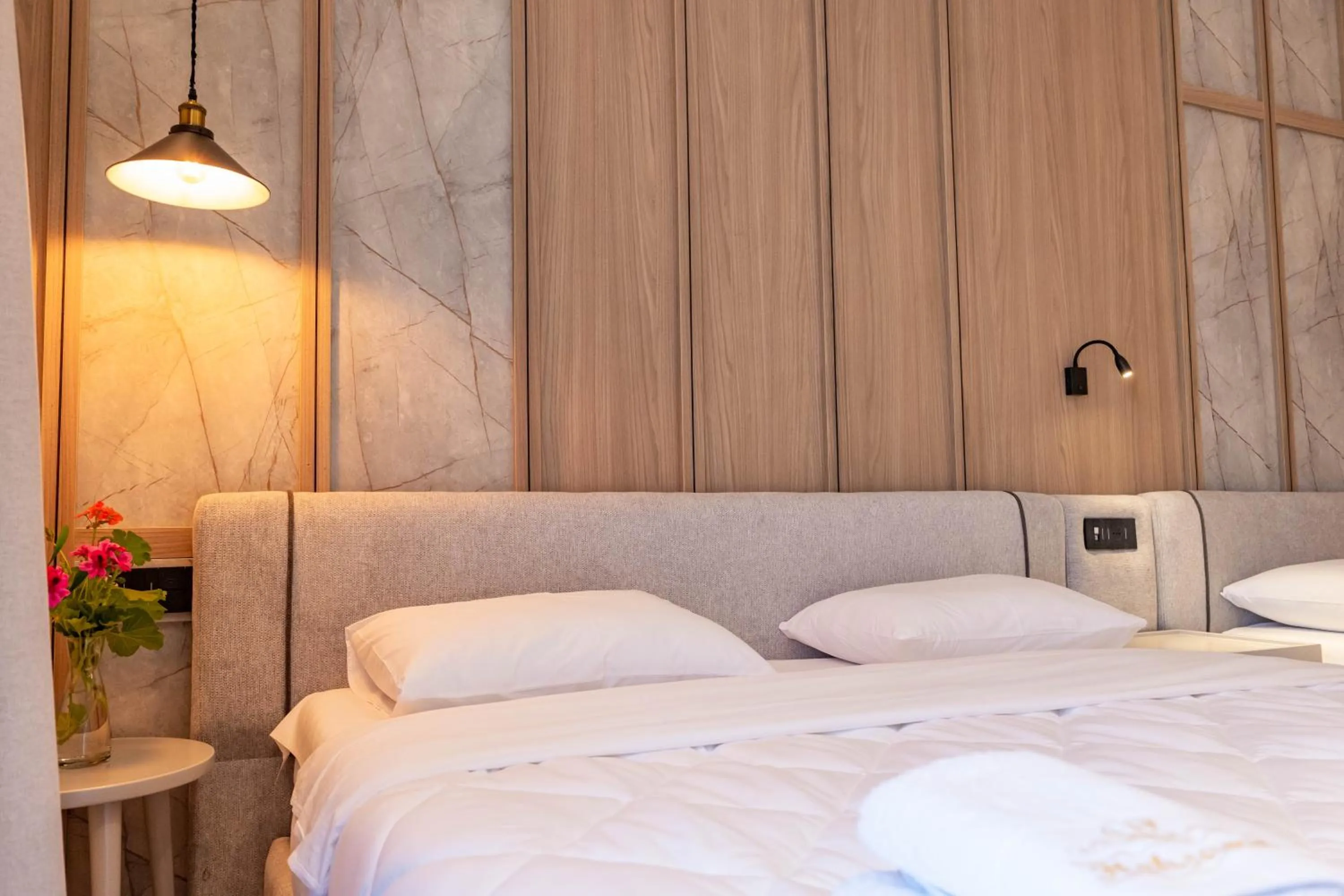 Bed in Heksamil Hotel