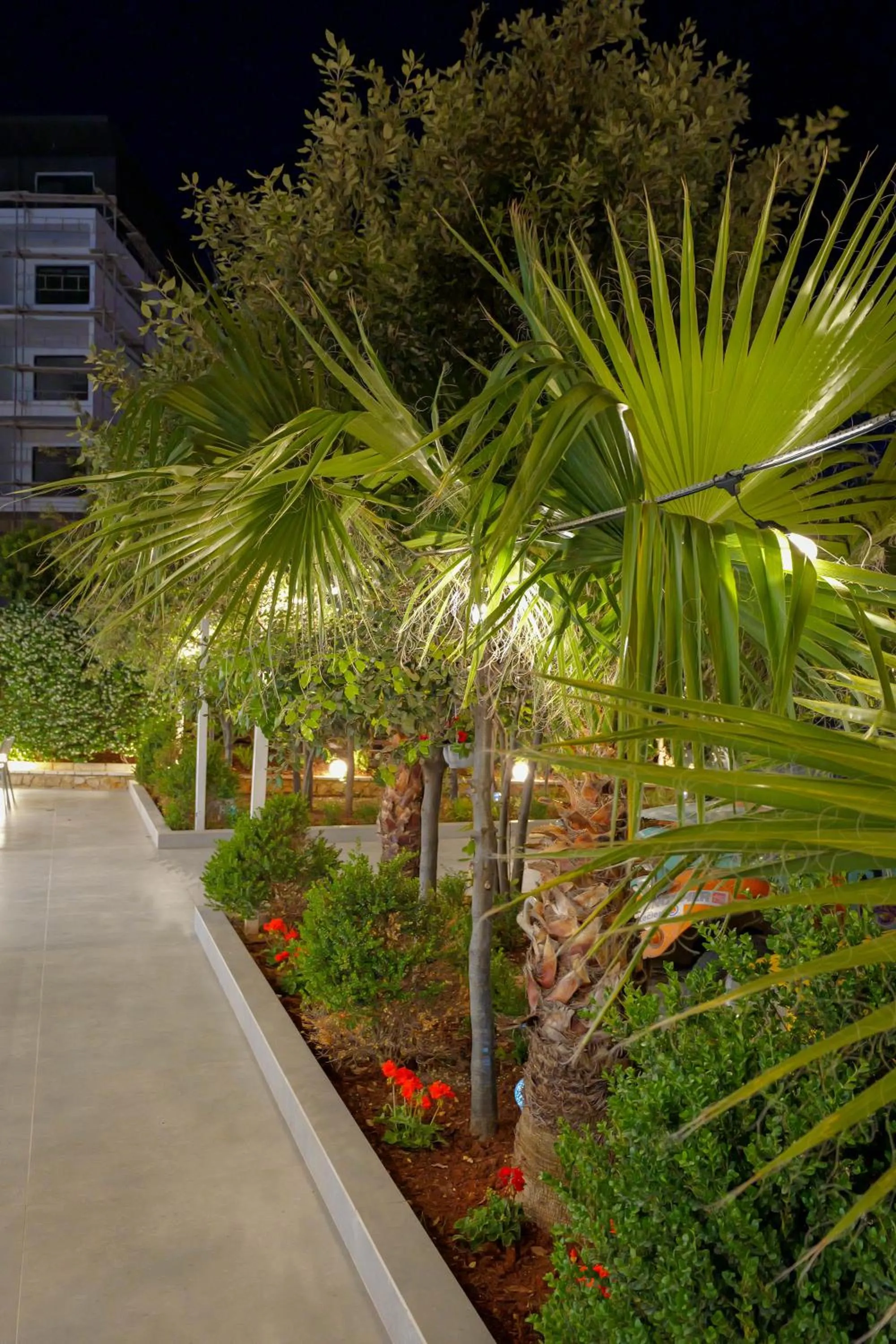 Night in Heksamil Hotel