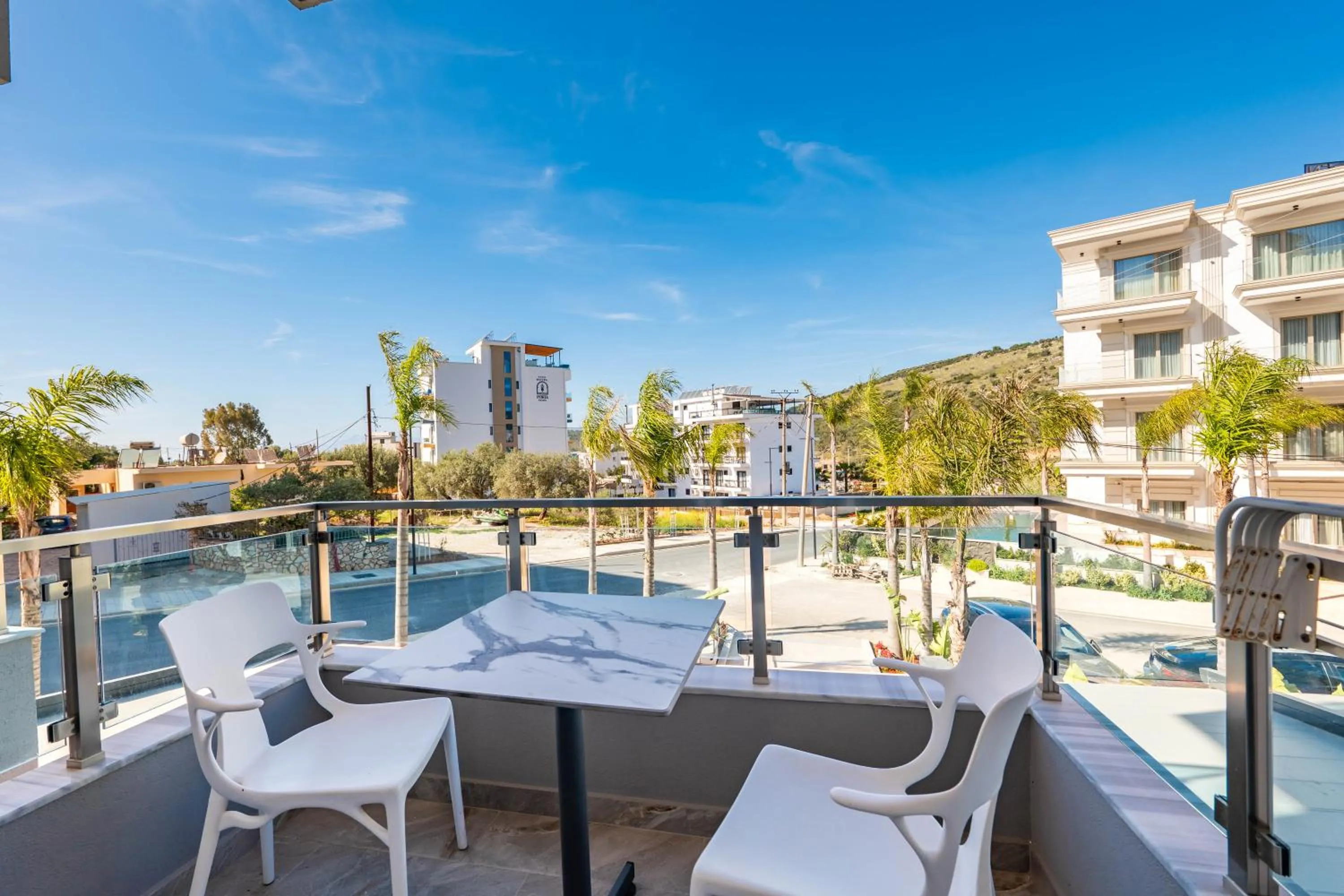 Day in Heksamil Hotel