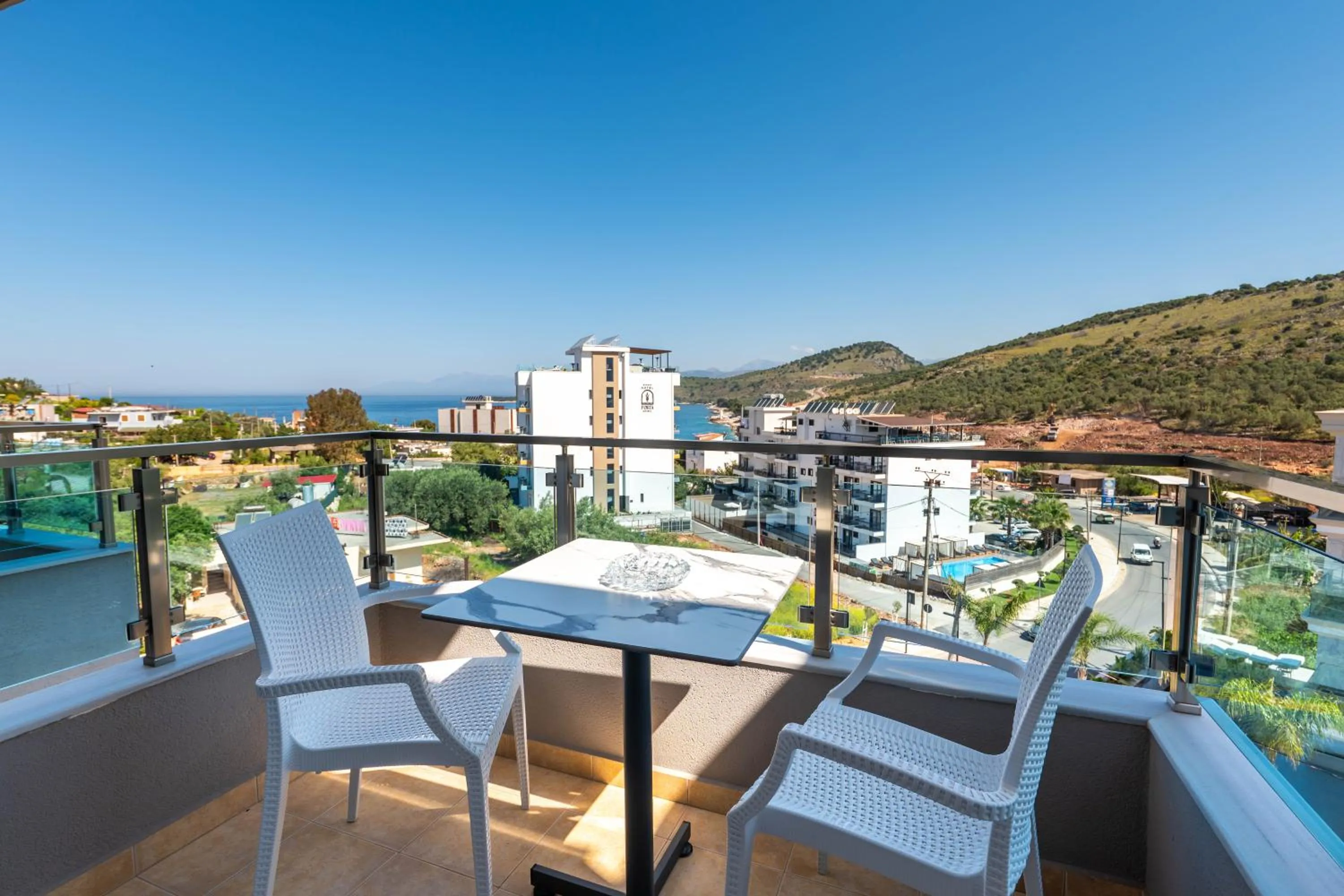 Day in Heksamil Hotel