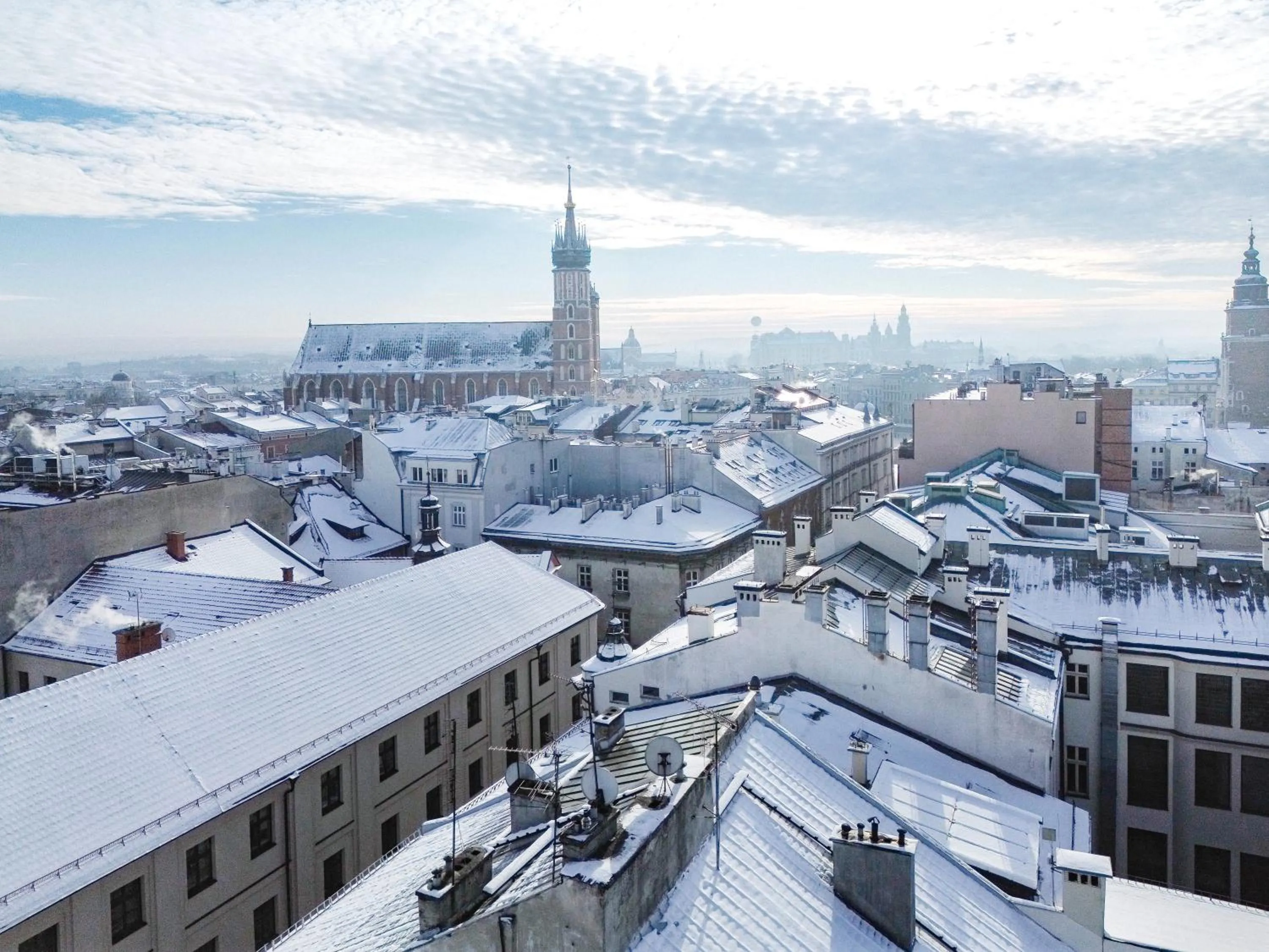 Bird's eye view in Too-Good Apartments