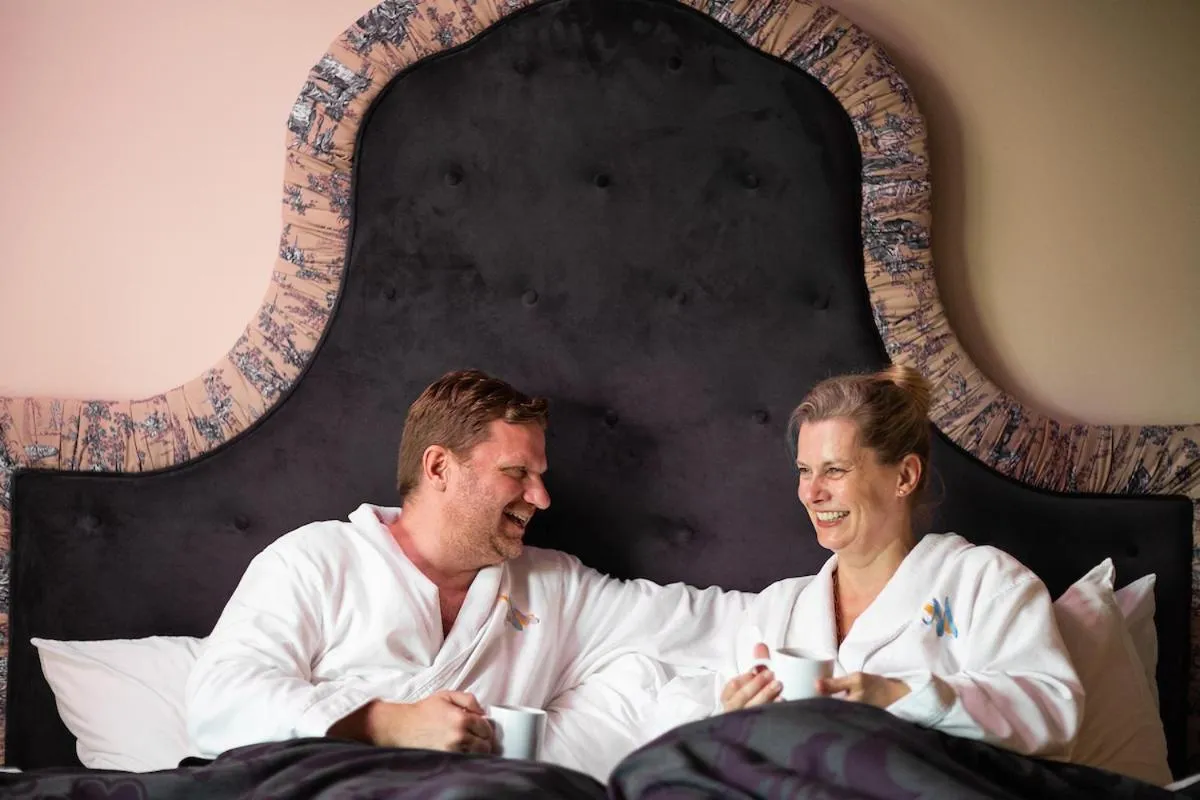 Bedroom, Bed in Mirbeau Inn & Spa - Plymouth