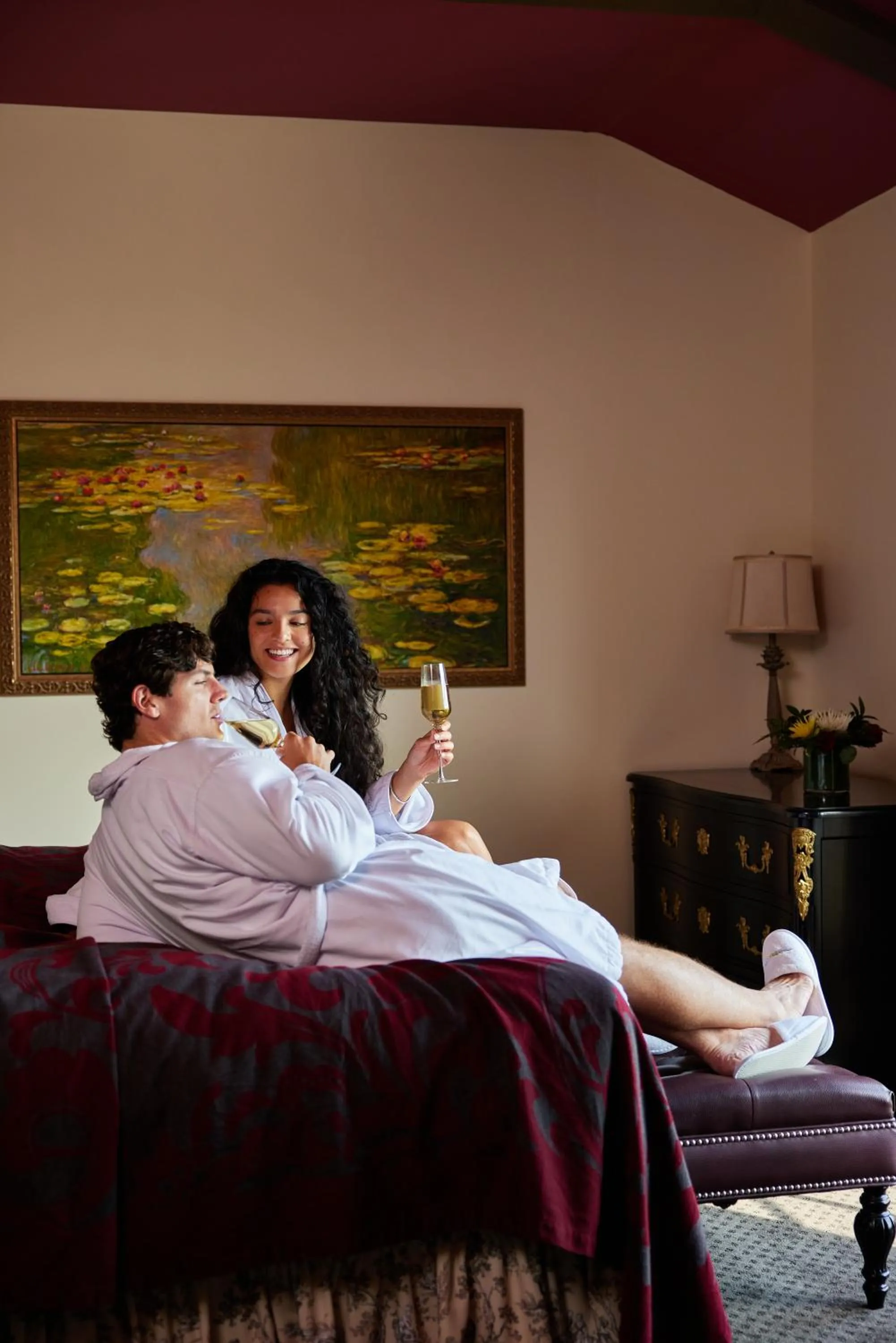 Bedroom in Mirbeau Inn & Spa - Plymouth