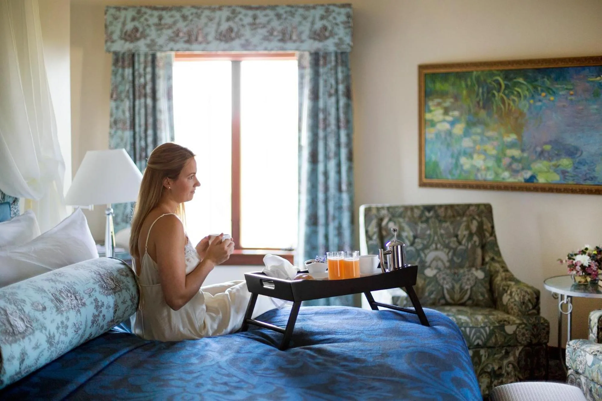 Bed in Mirbeau Inn & Spa - Plymouth