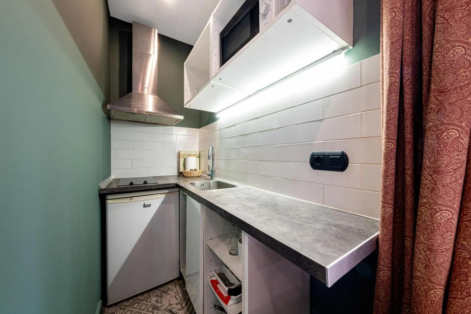Kitchen or kitchenette in AinB Born-Dames Apartments