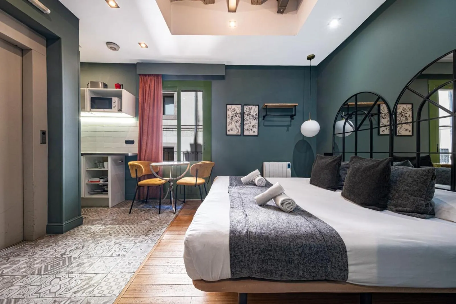 Photo of the whole room, Bed in AinB Born-Dames Apartments