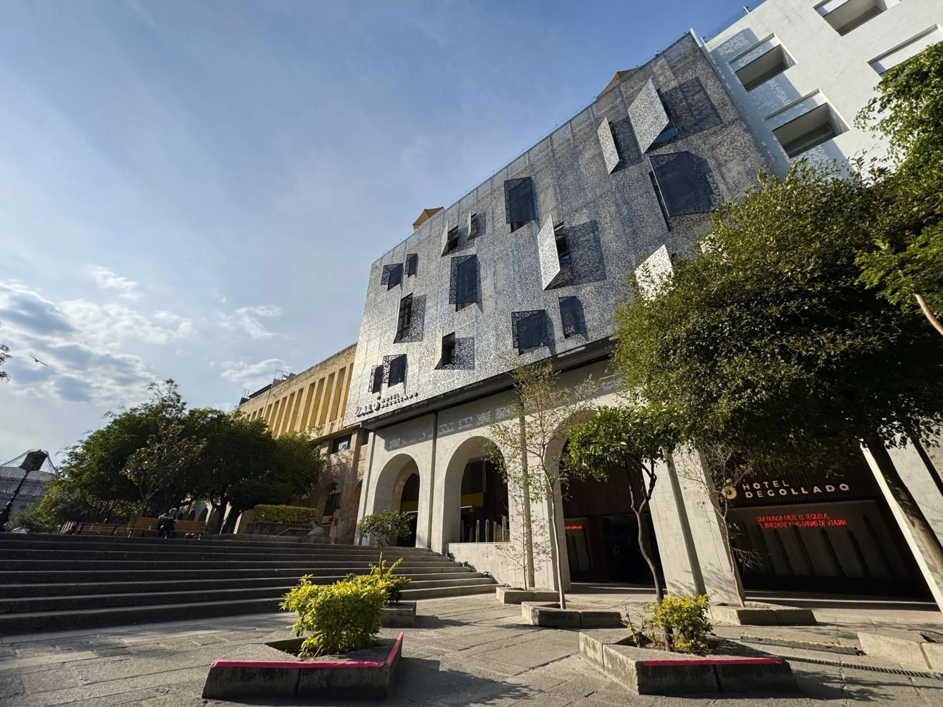 Facade/entrance in Hotel Aló Degollado