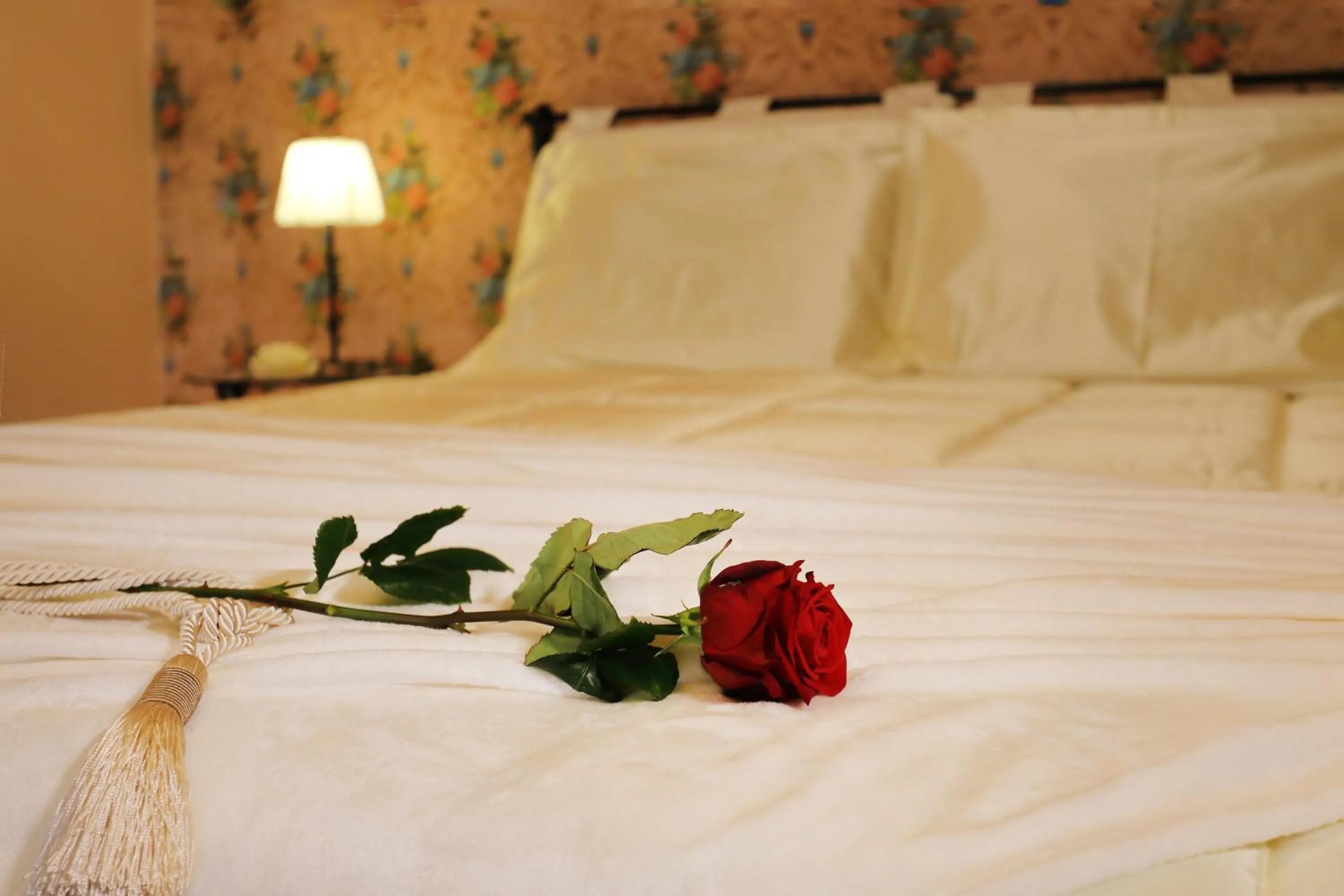 Decorative detail, Bed in Dimora Bandinelli