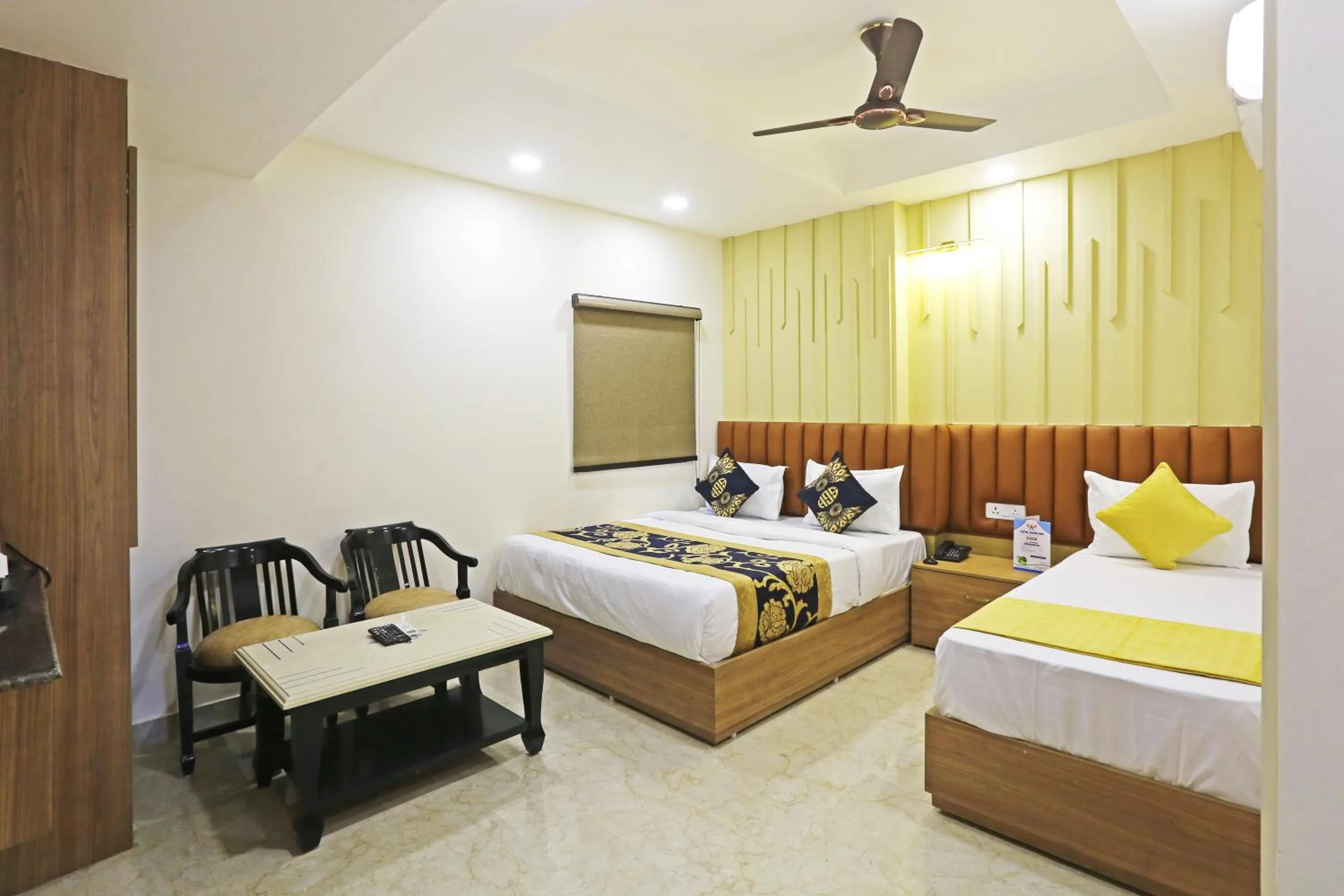 Bed in Hotel Nova Inn Near Delhi Airport