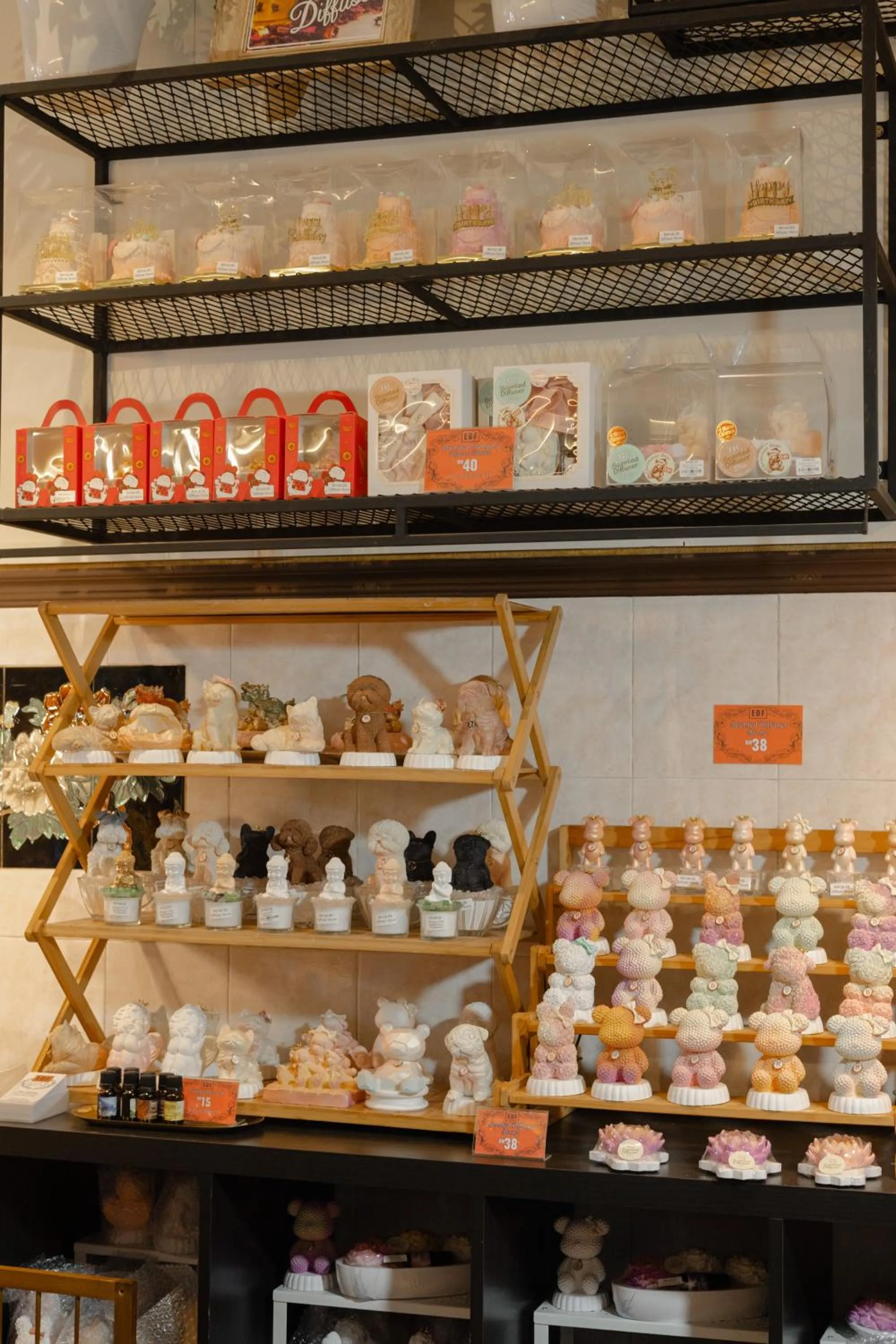 Property building in Armenian House by IIP