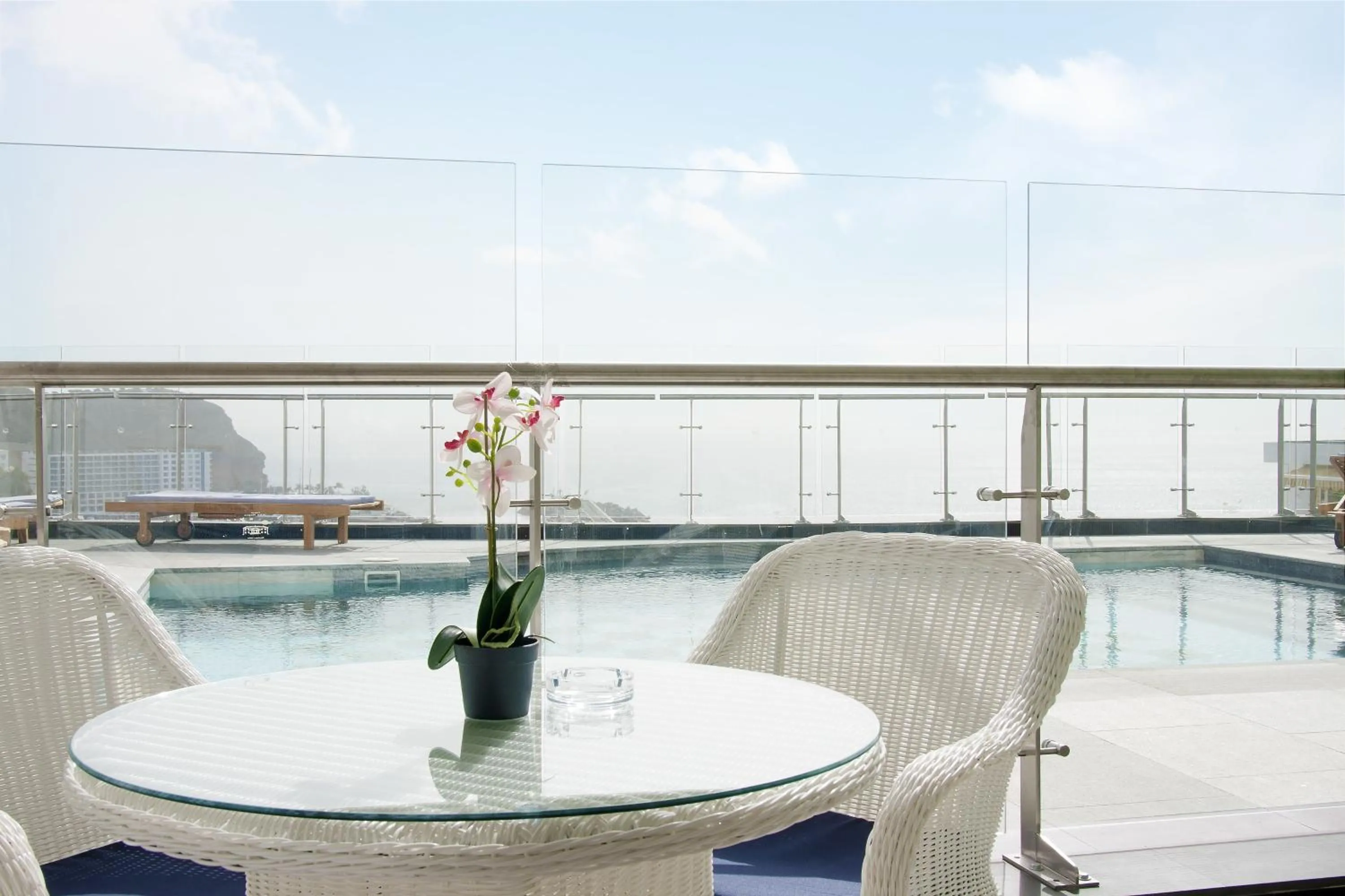 Pool view in Villa Magna